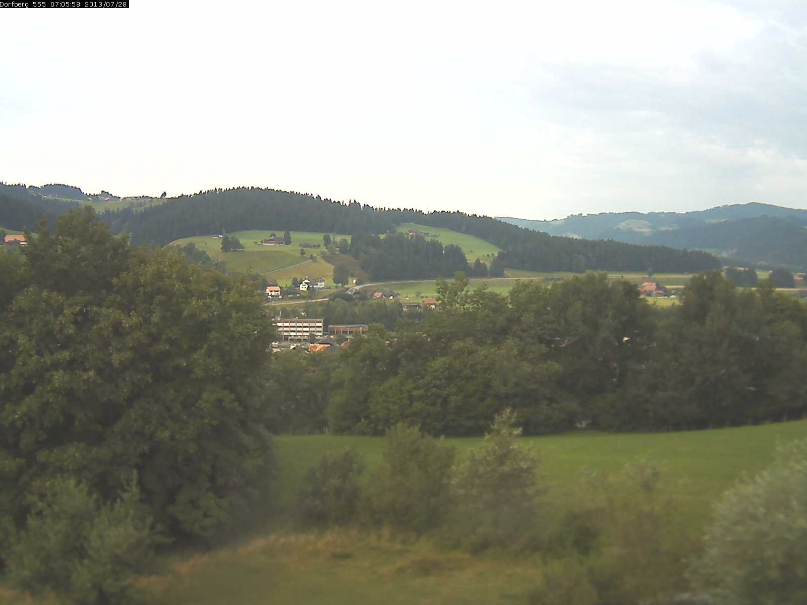 Webcam-Bild: Aussicht vom Dorfberg in Langnau 20130728-070600