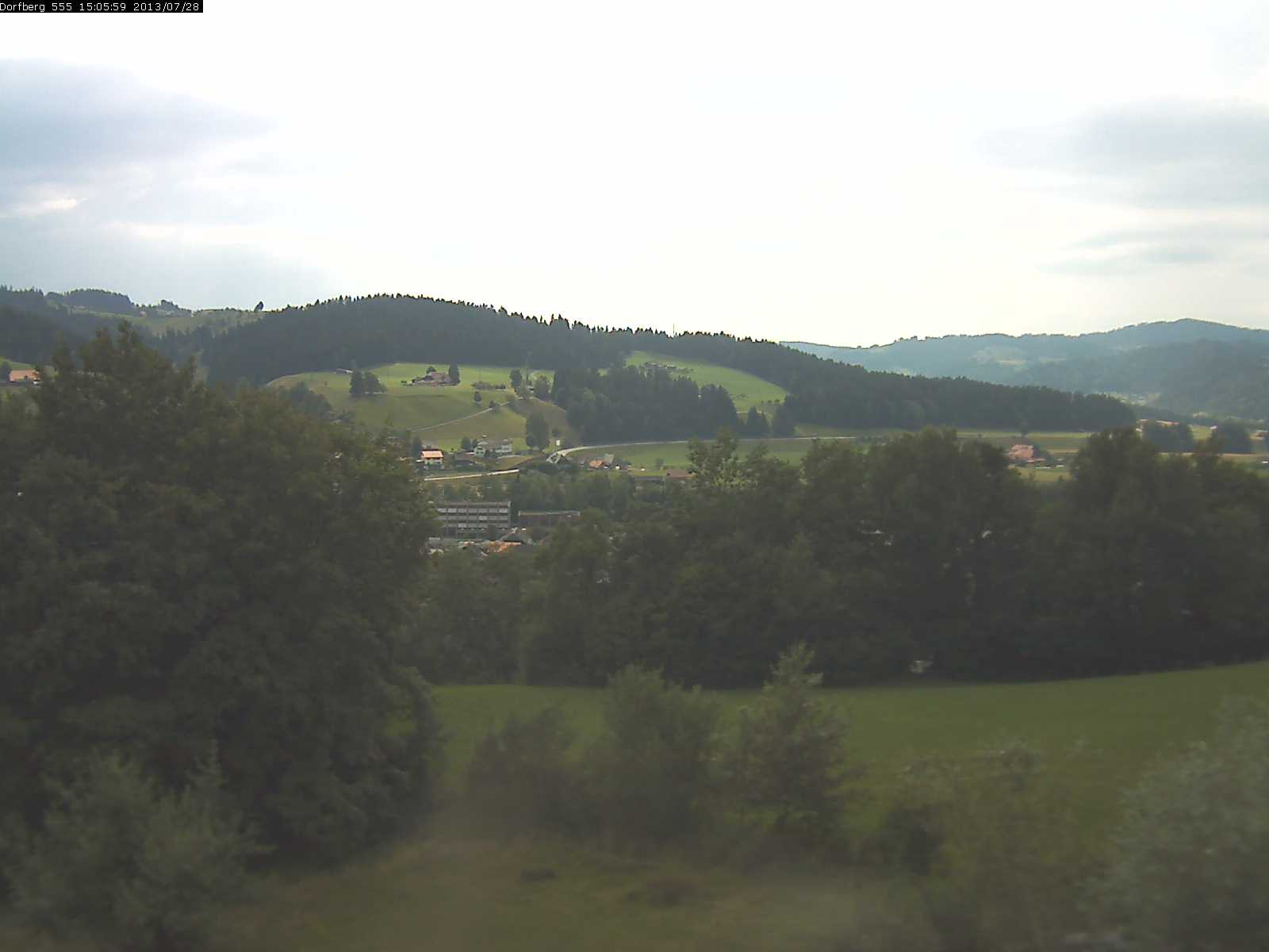 Webcam-Bild: Aussicht vom Dorfberg in Langnau 20130728-150600