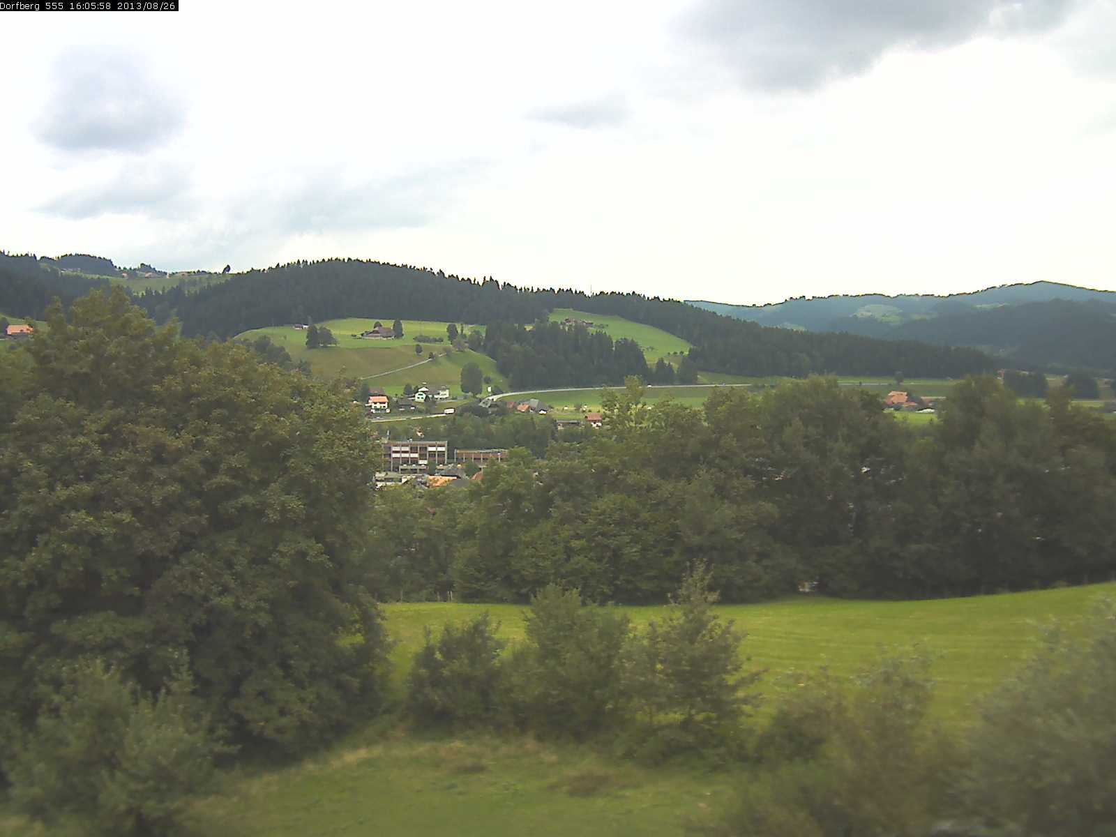 Webcam-Bild: Aussicht vom Dorfberg in Langnau 20130826-160600