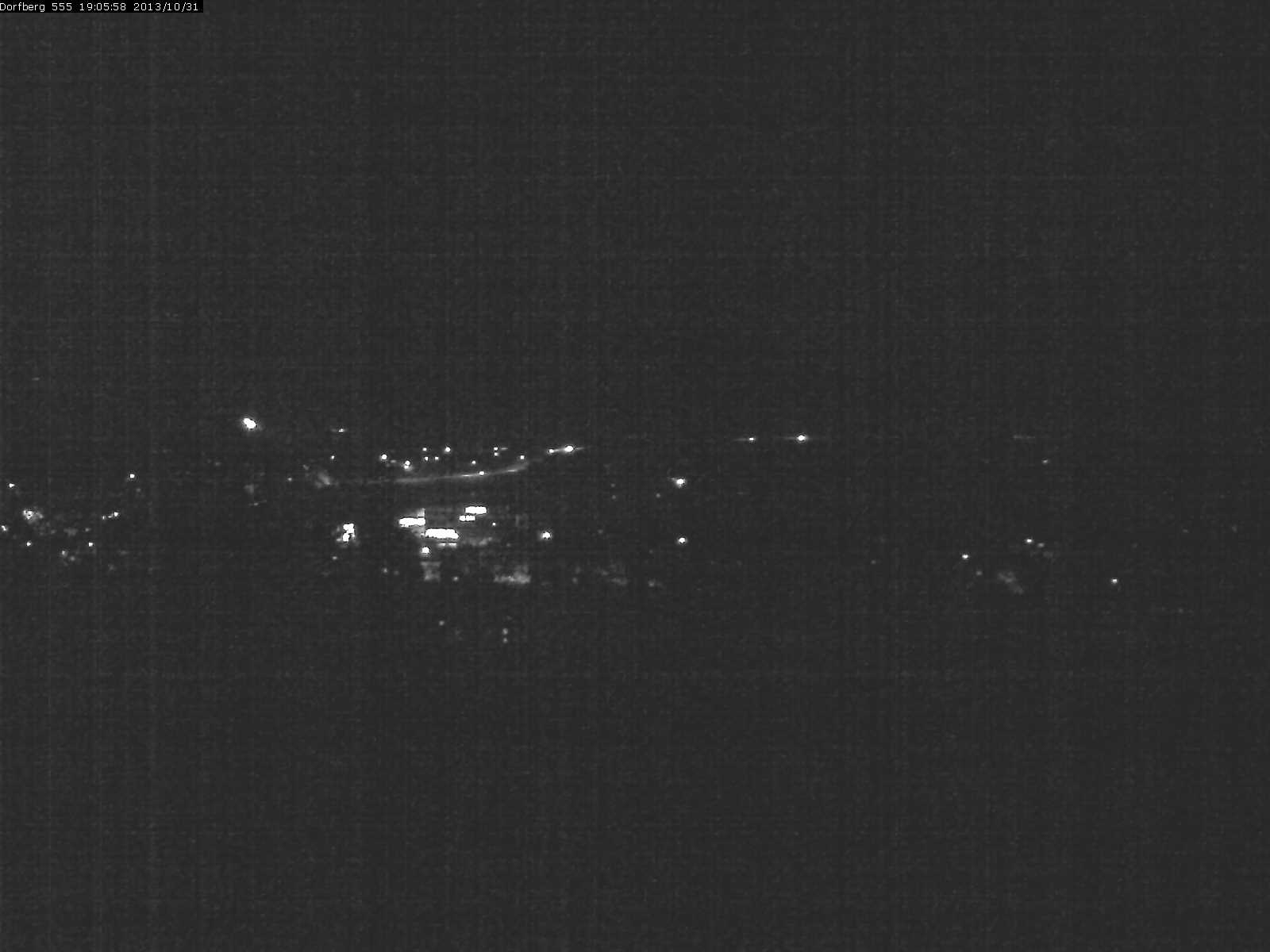 Webcam-Bild: Aussicht vom Dorfberg in Langnau 20131031-190600