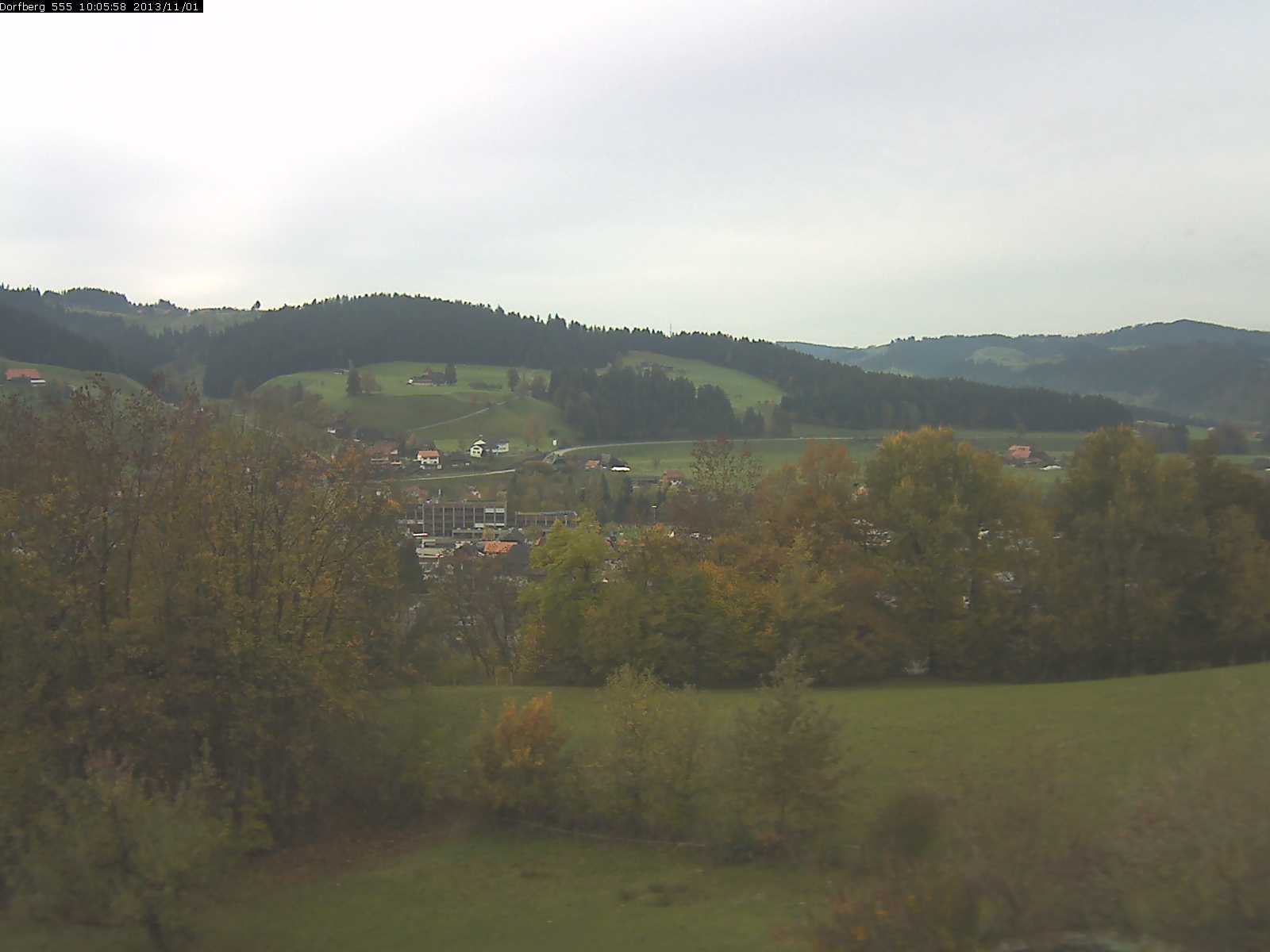 Webcam-Bild: Aussicht vom Dorfberg in Langnau 20131101-100600