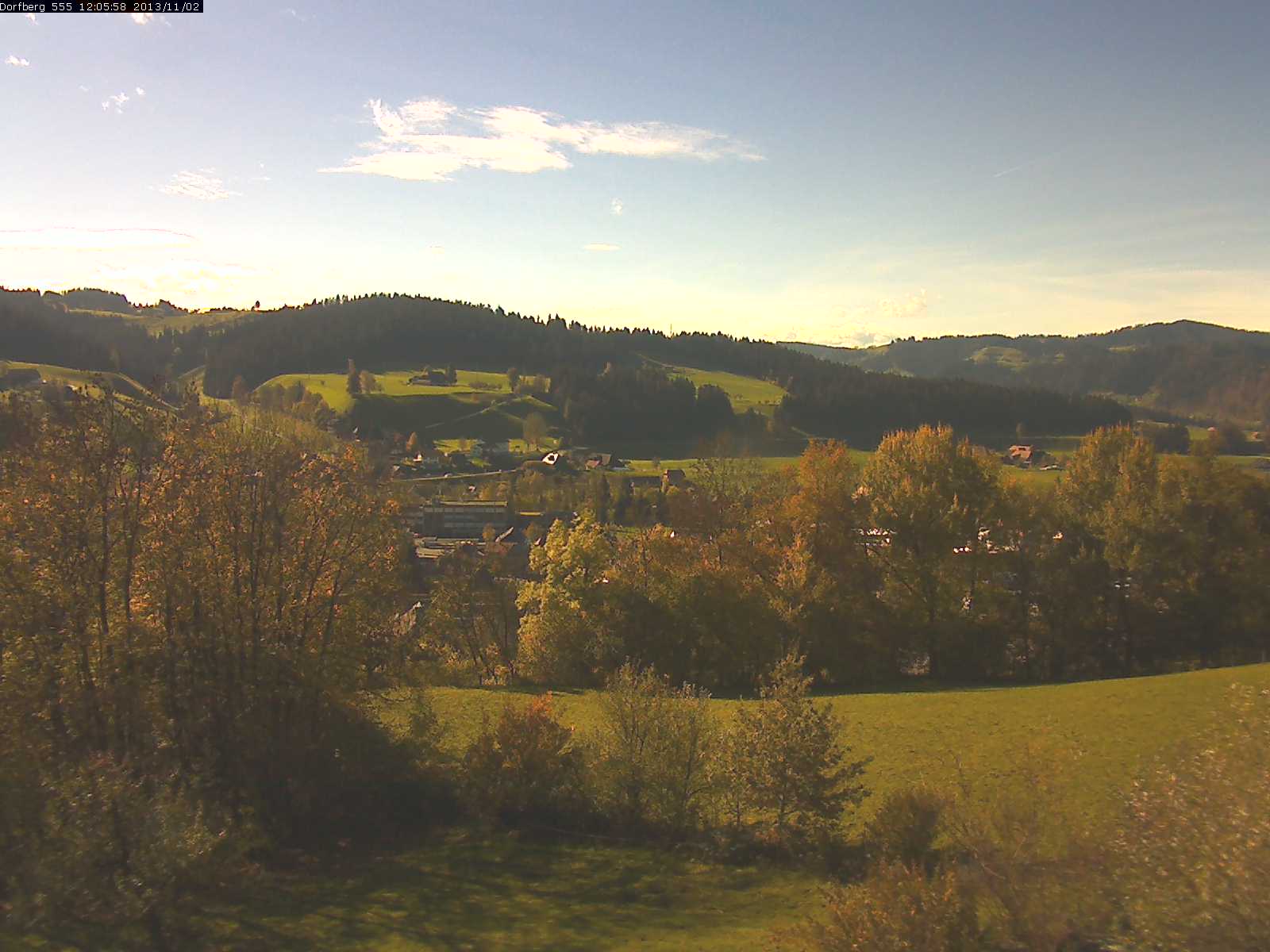 Webcam-Bild: Aussicht vom Dorfberg in Langnau 20131102-120600