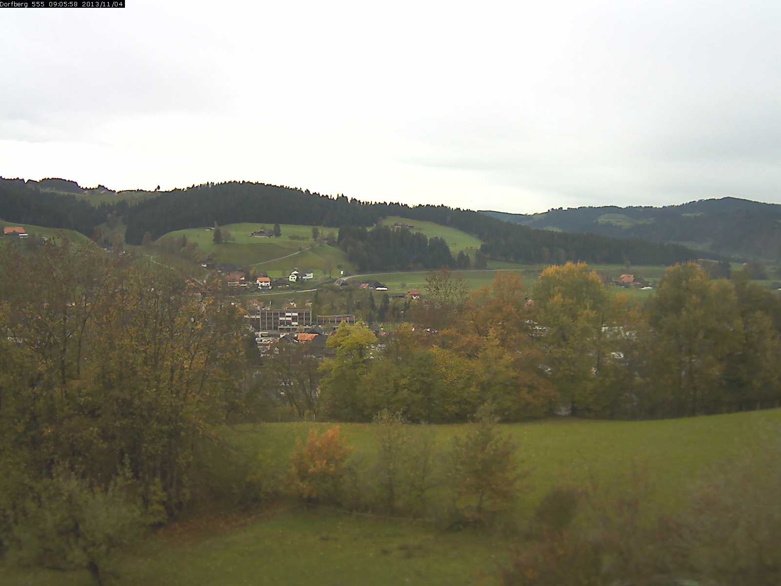 Webcam-Bild: Aussicht vom Dorfberg in Langnau 20131104-090600