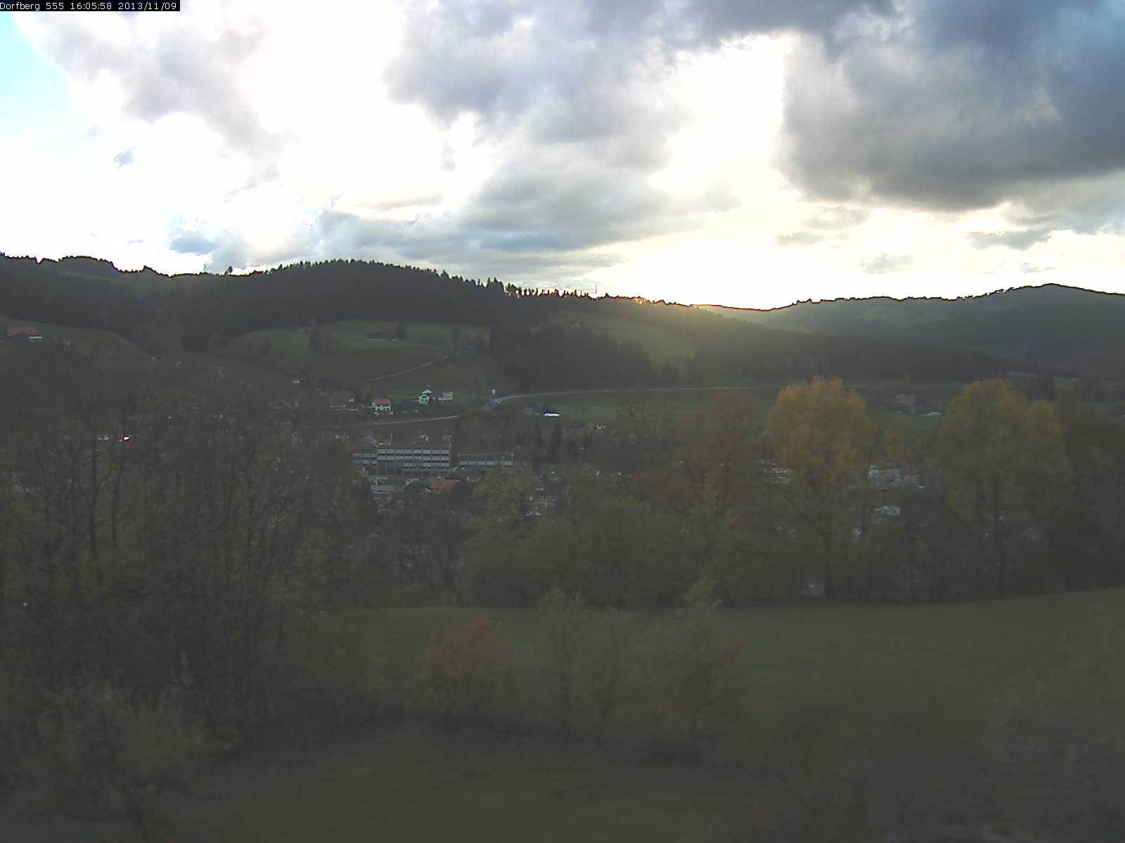 Webcam-Bild: Aussicht vom Dorfberg in Langnau 20131109-160600