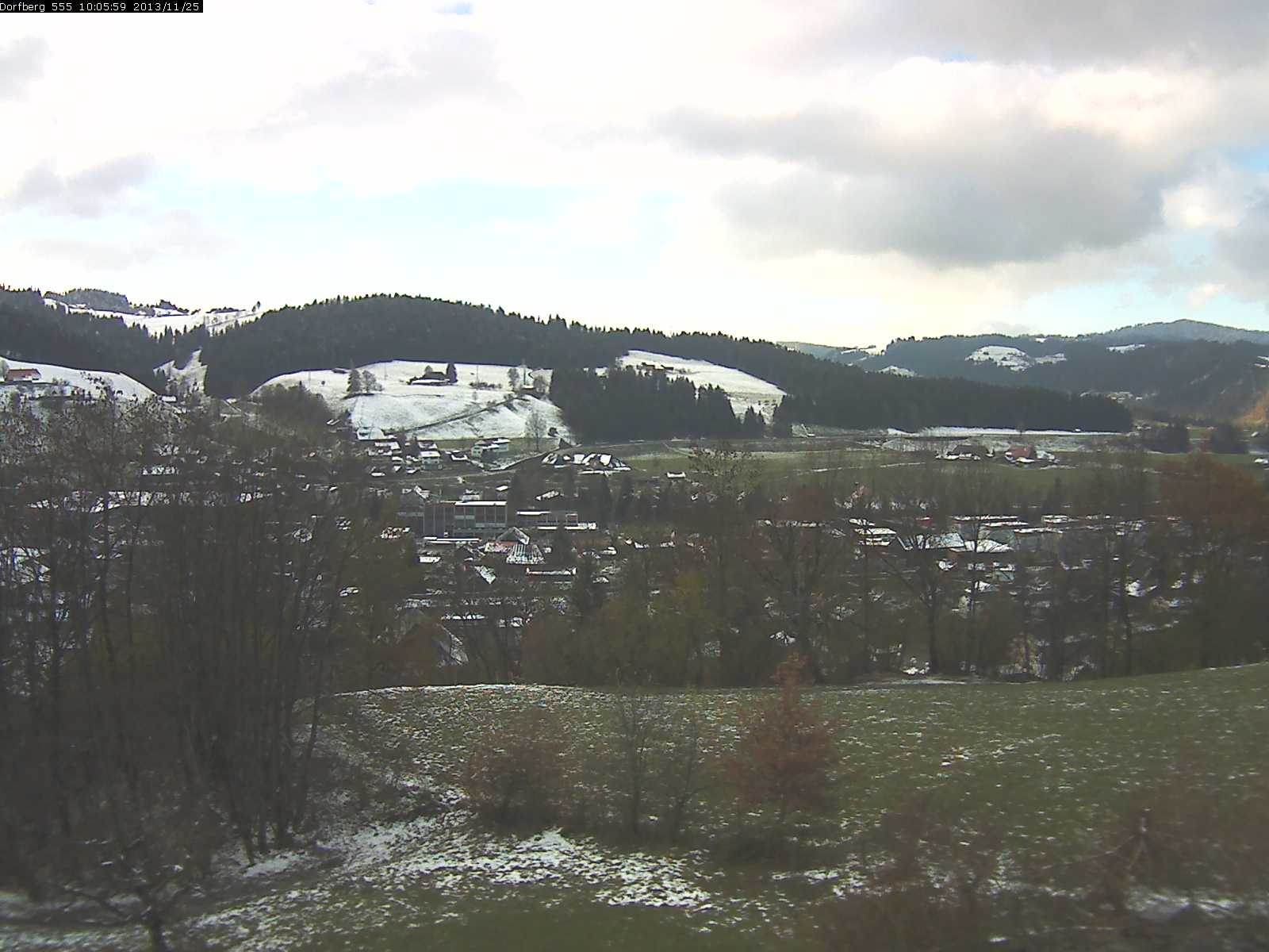 Webcam-Bild: Aussicht vom Dorfberg in Langnau 20131125-100600
