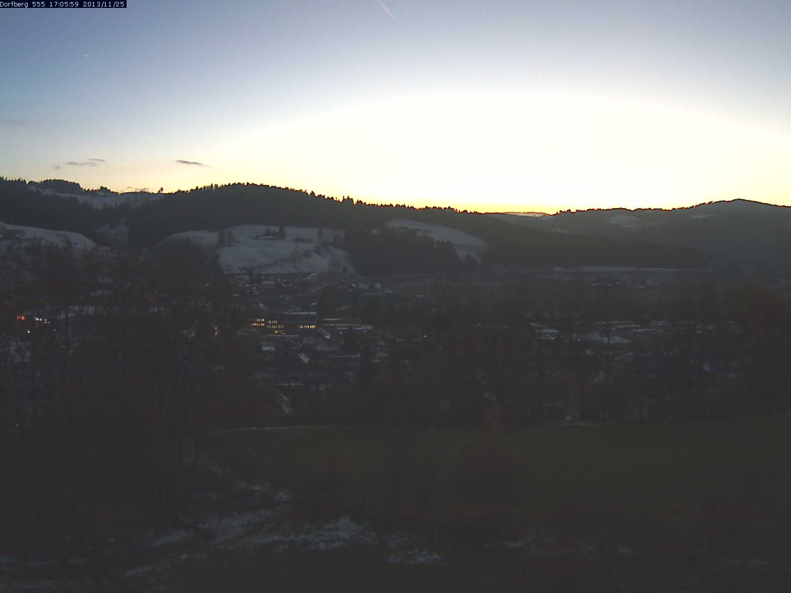 Webcam-Bild: Aussicht vom Dorfberg in Langnau 20131125-170600