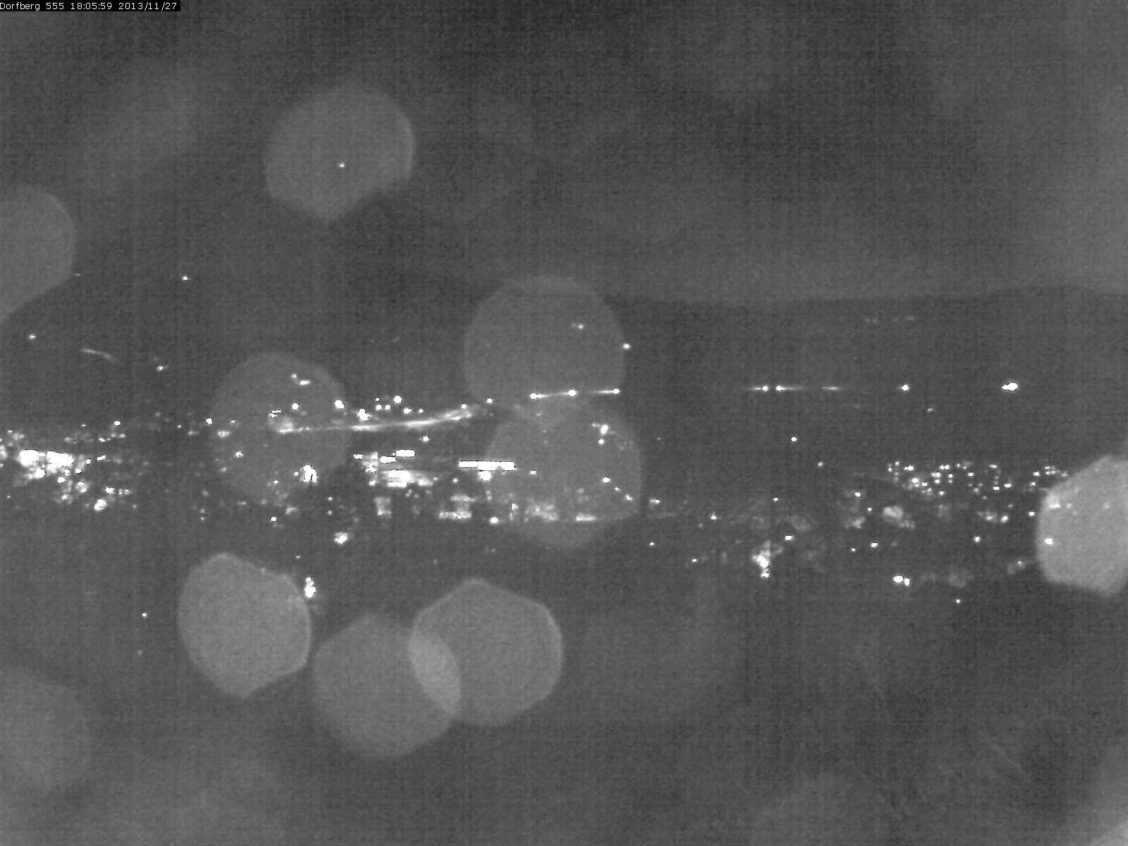 Webcam-Bild: Aussicht vom Dorfberg in Langnau 20131127-180600