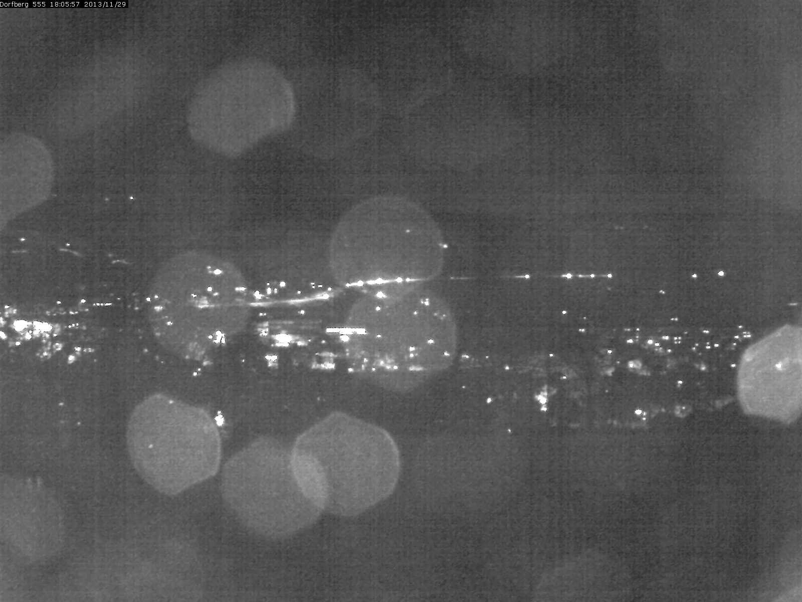 Webcam-Bild: Aussicht vom Dorfberg in Langnau 20131129-180600