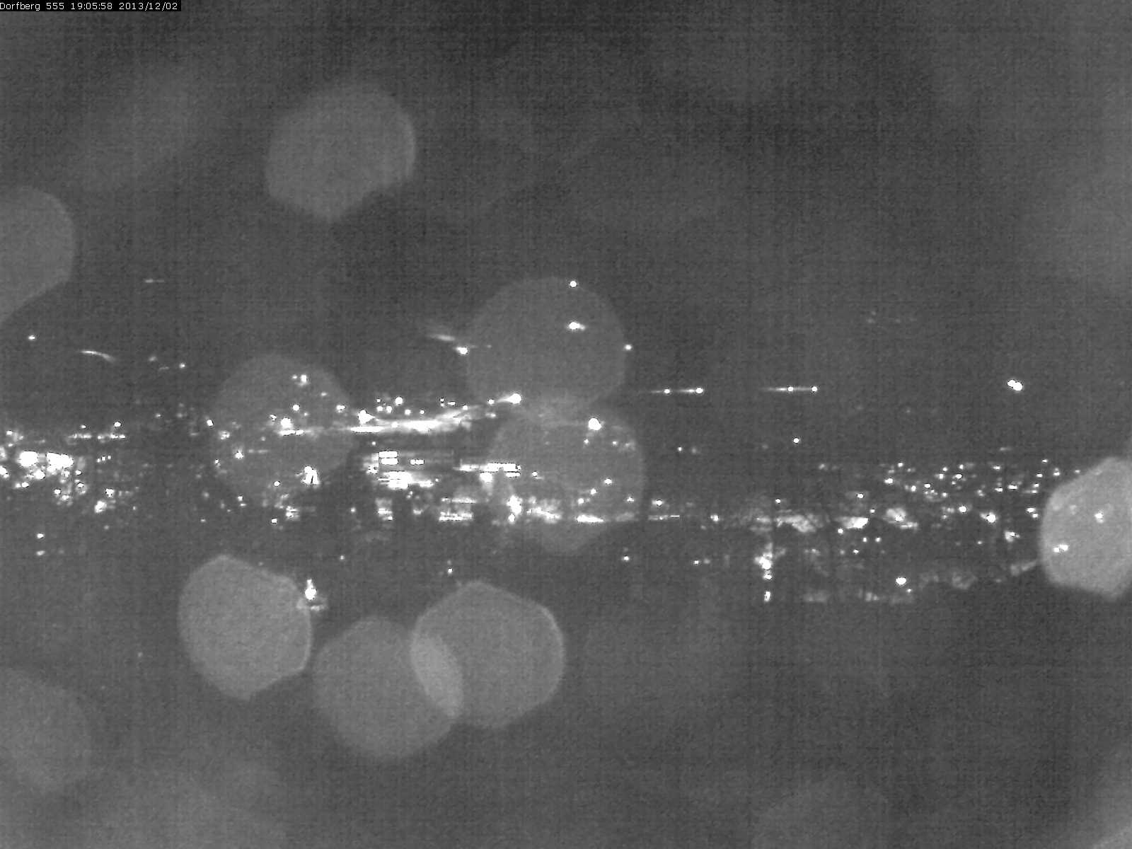 Webcam-Bild: Aussicht vom Dorfberg in Langnau 20131202-190600