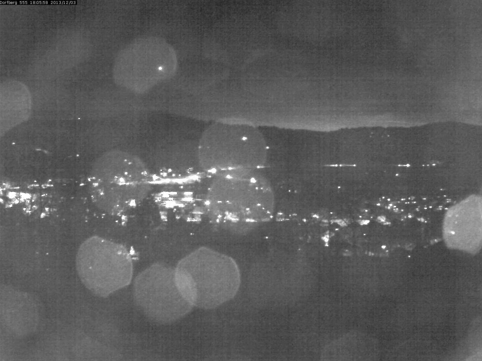 Webcam-Bild: Aussicht vom Dorfberg in Langnau 20131203-180600