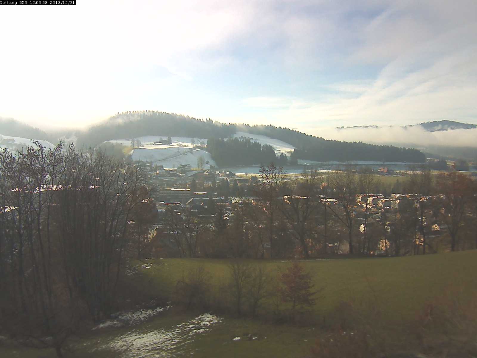 Webcam-Bild: Aussicht vom Dorfberg in Langnau 20131221-120600