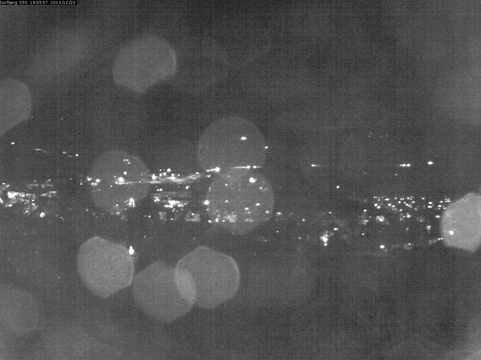 Webcam-Bild: Aussicht vom Dorfberg in Langnau 20131222-180600