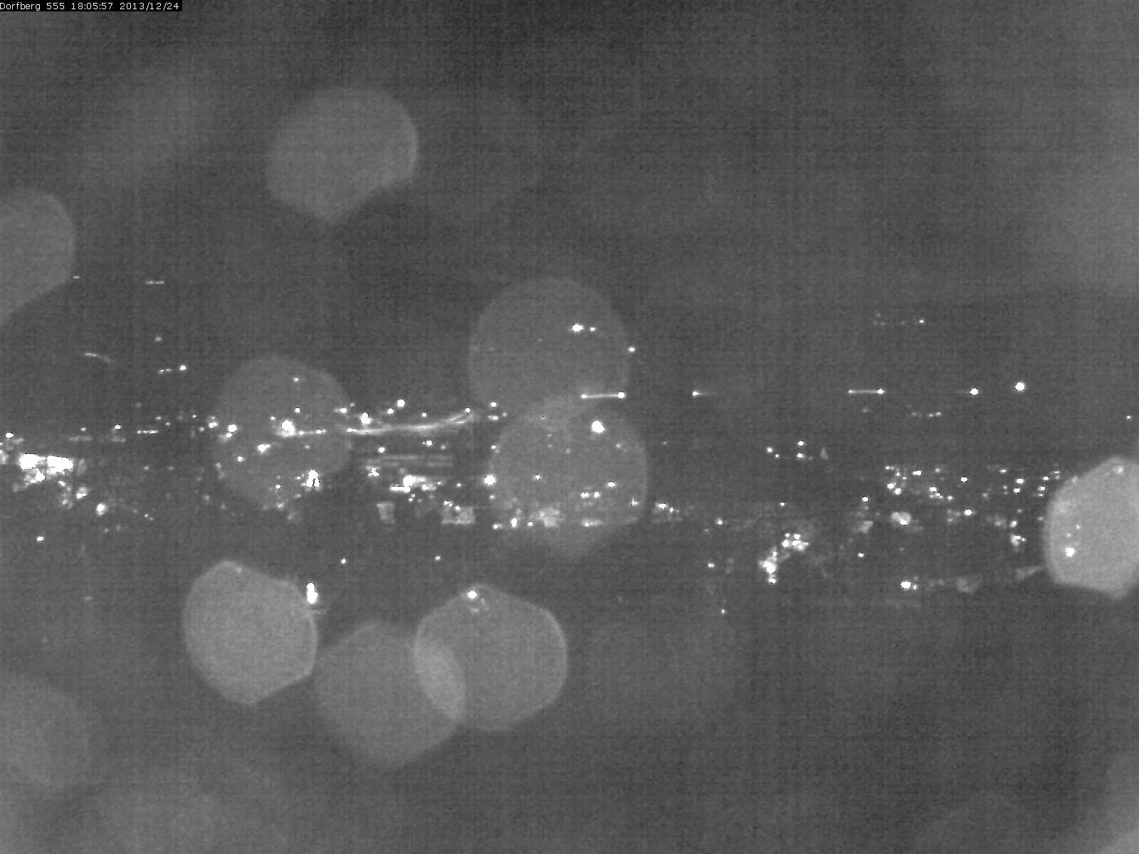 Webcam-Bild: Aussicht vom Dorfberg in Langnau 20131224-180600