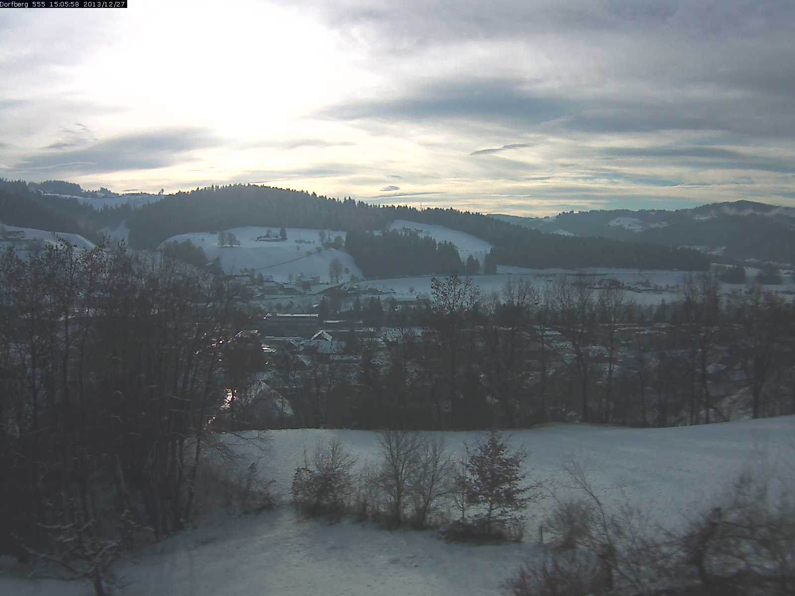 Webcam-Bild: Aussicht vom Dorfberg in Langnau 20131227-150600