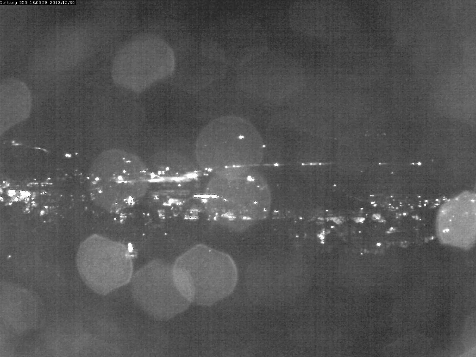 Webcam-Bild: Aussicht vom Dorfberg in Langnau 20131230-180600