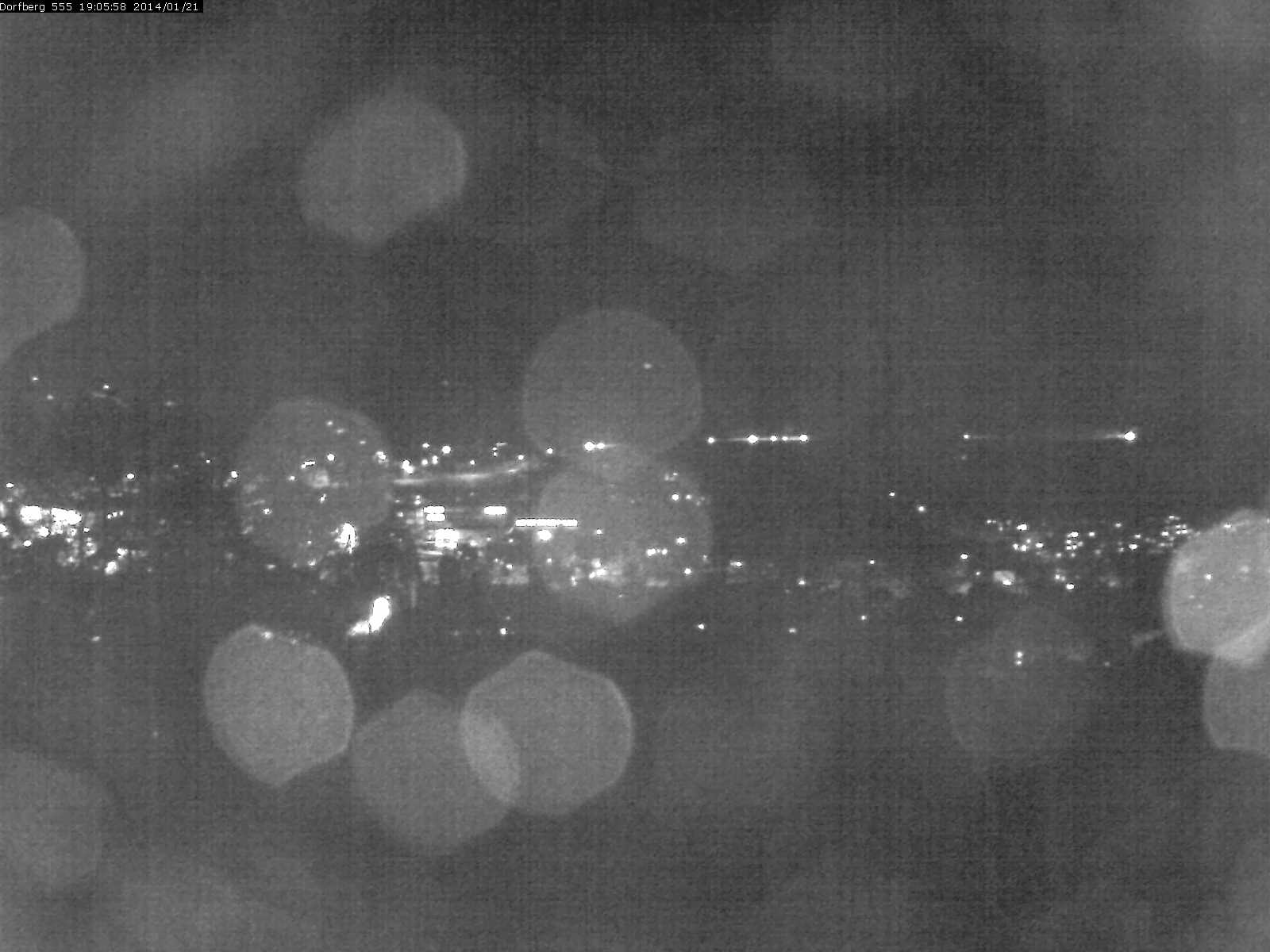 Webcam-Bild: Aussicht vom Dorfberg in Langnau 20140121-190600