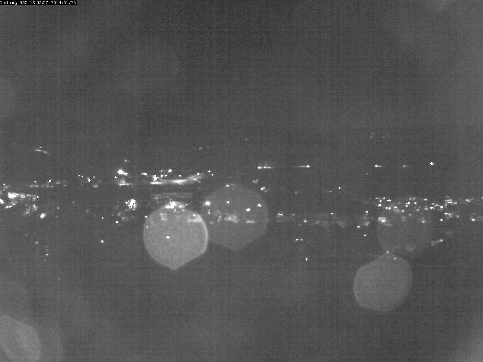 Webcam-Bild: Aussicht vom Dorfberg in Langnau 20140126-190600