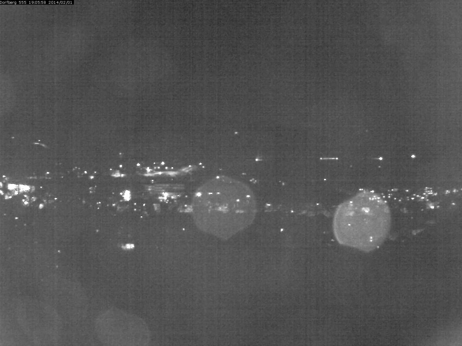 Webcam-Bild: Aussicht vom Dorfberg in Langnau 20140201-190600