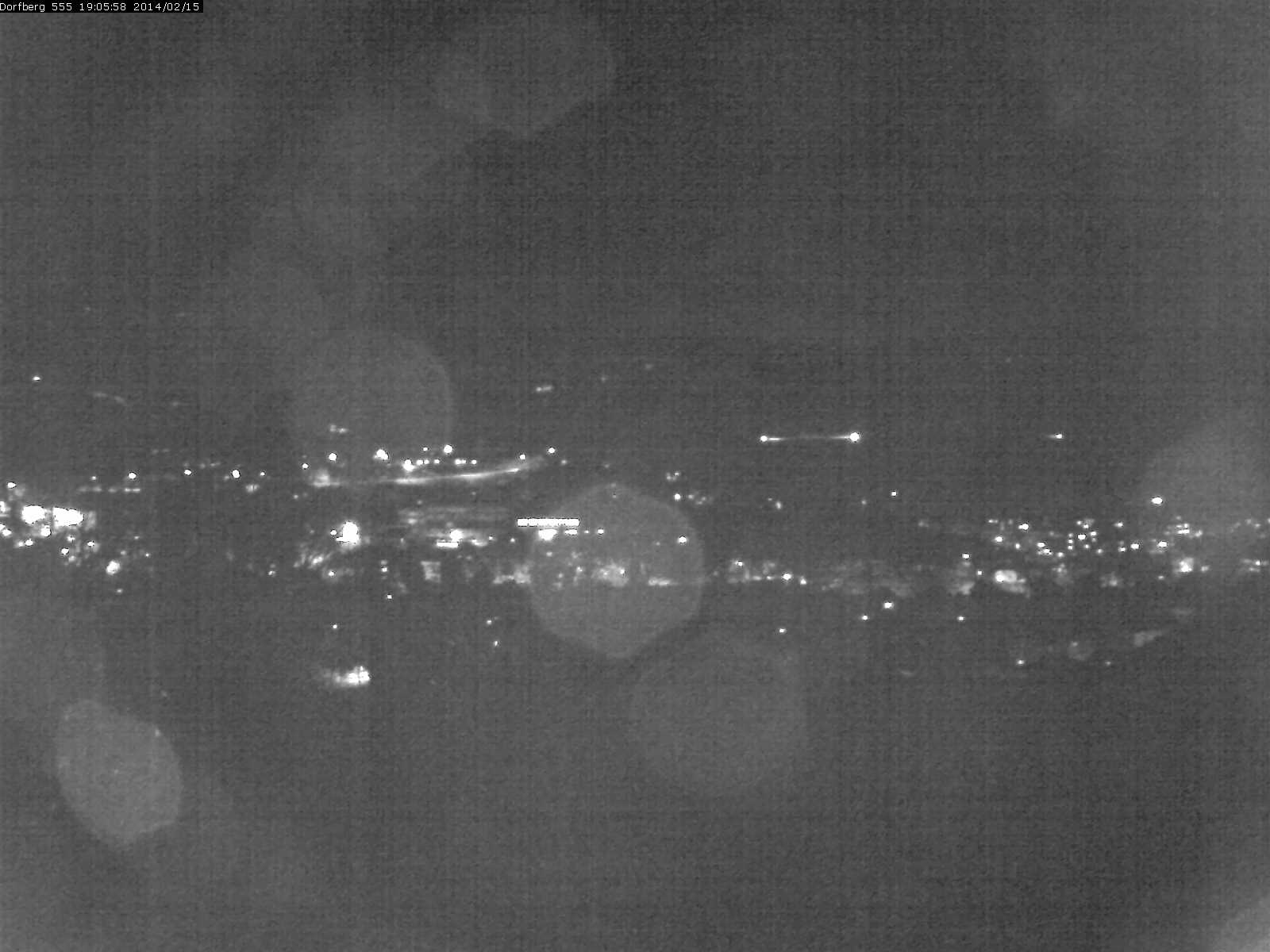 Webcam-Bild: Aussicht vom Dorfberg in Langnau 20140215-190600