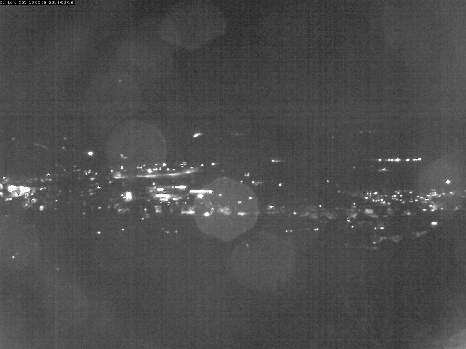 Webcam-Bild: Aussicht vom Dorfberg in Langnau 20140218-190600