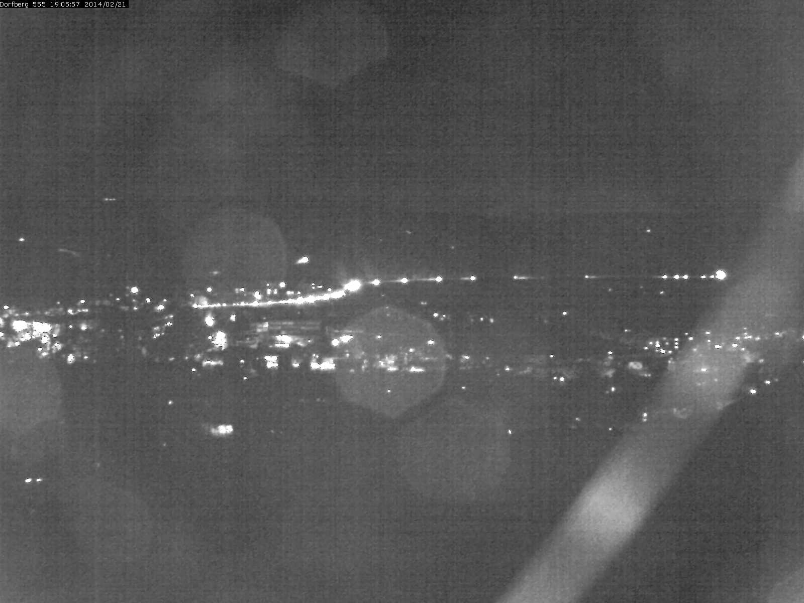 Webcam-Bild: Aussicht vom Dorfberg in Langnau 20140221-190600