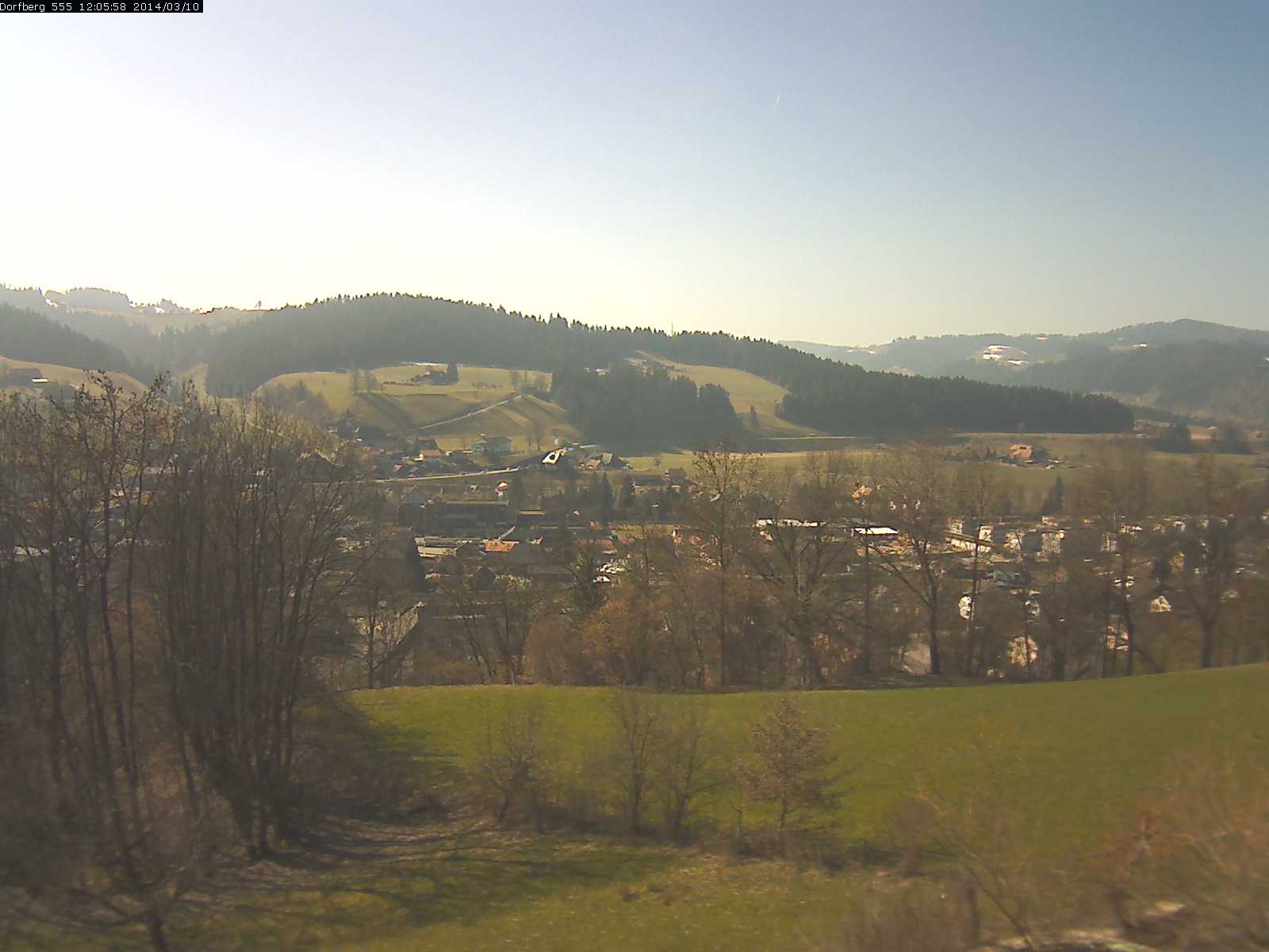 Webcam-Bild: Aussicht vom Dorfberg in Langnau 20140310-120600