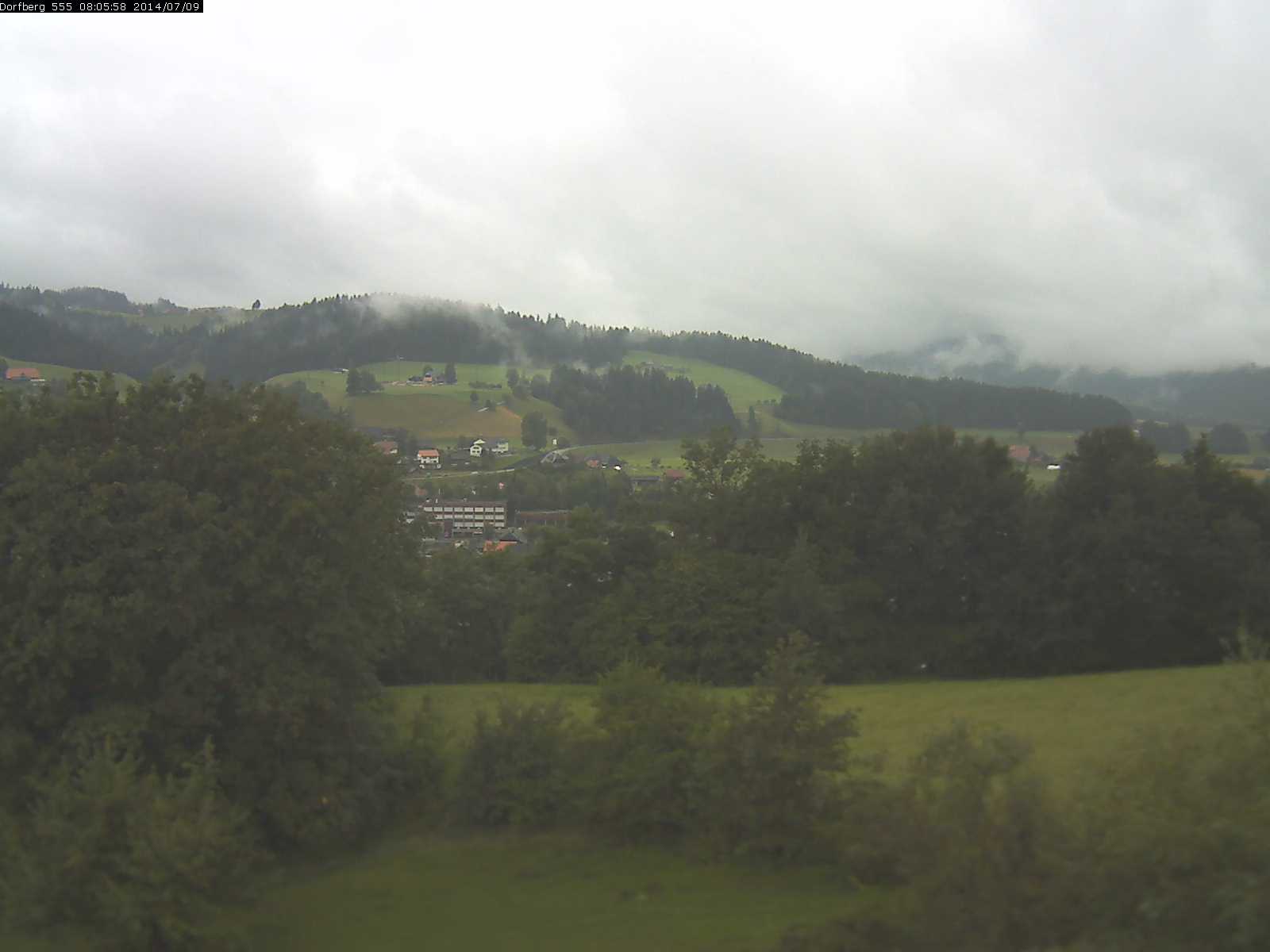 Webcam-Bild: Aussicht vom Dorfberg in Langnau 20140709-080600