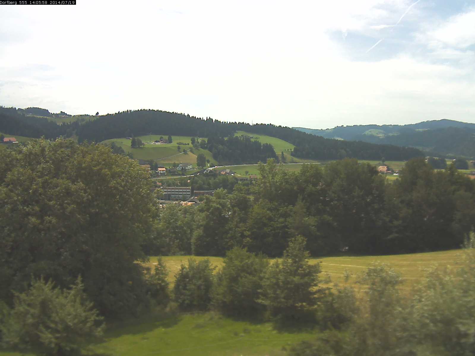 Webcam-Bild: Aussicht vom Dorfberg in Langnau 20140719-140600