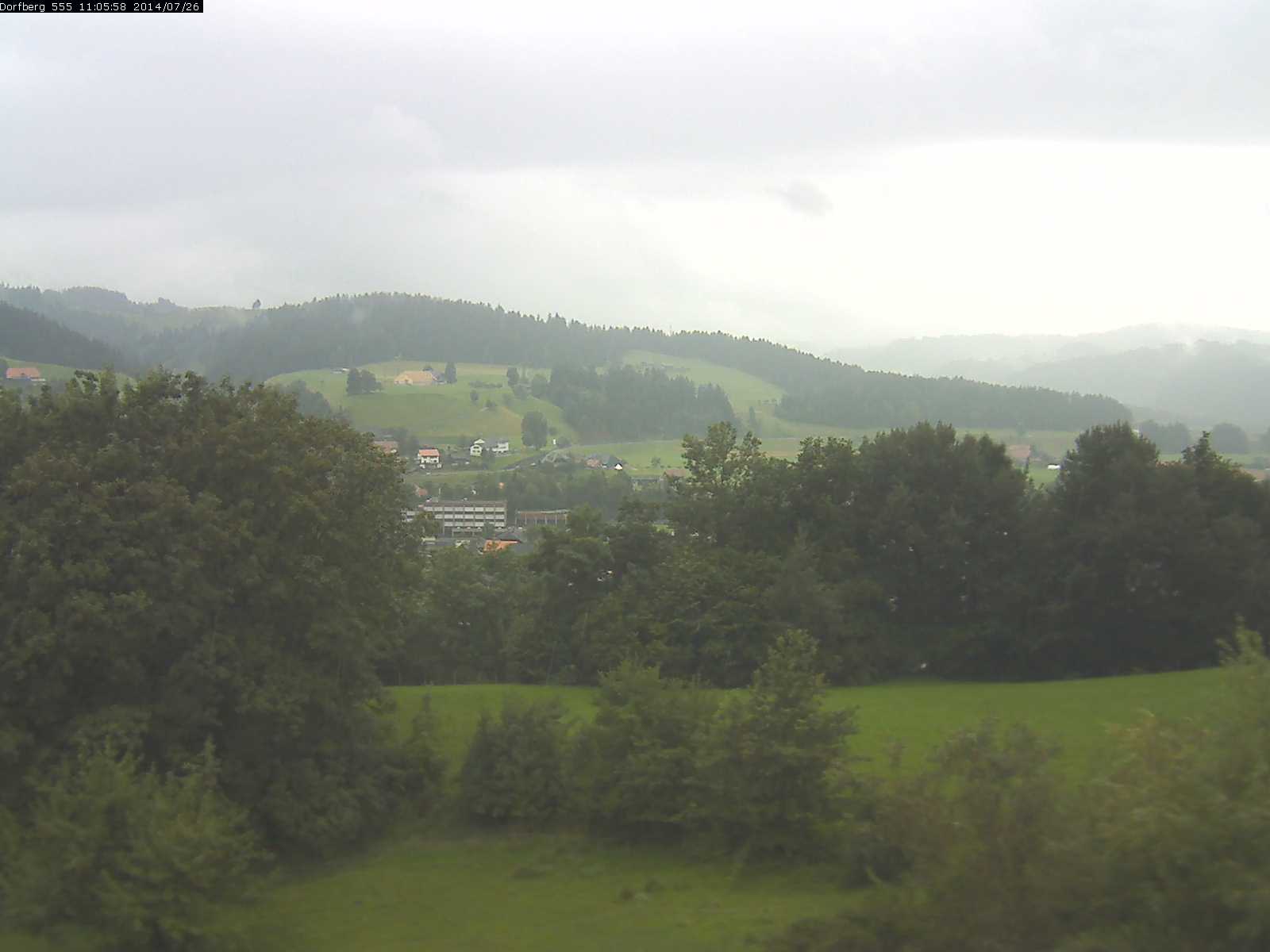 Webcam-Bild: Aussicht vom Dorfberg in Langnau 20140726-110600