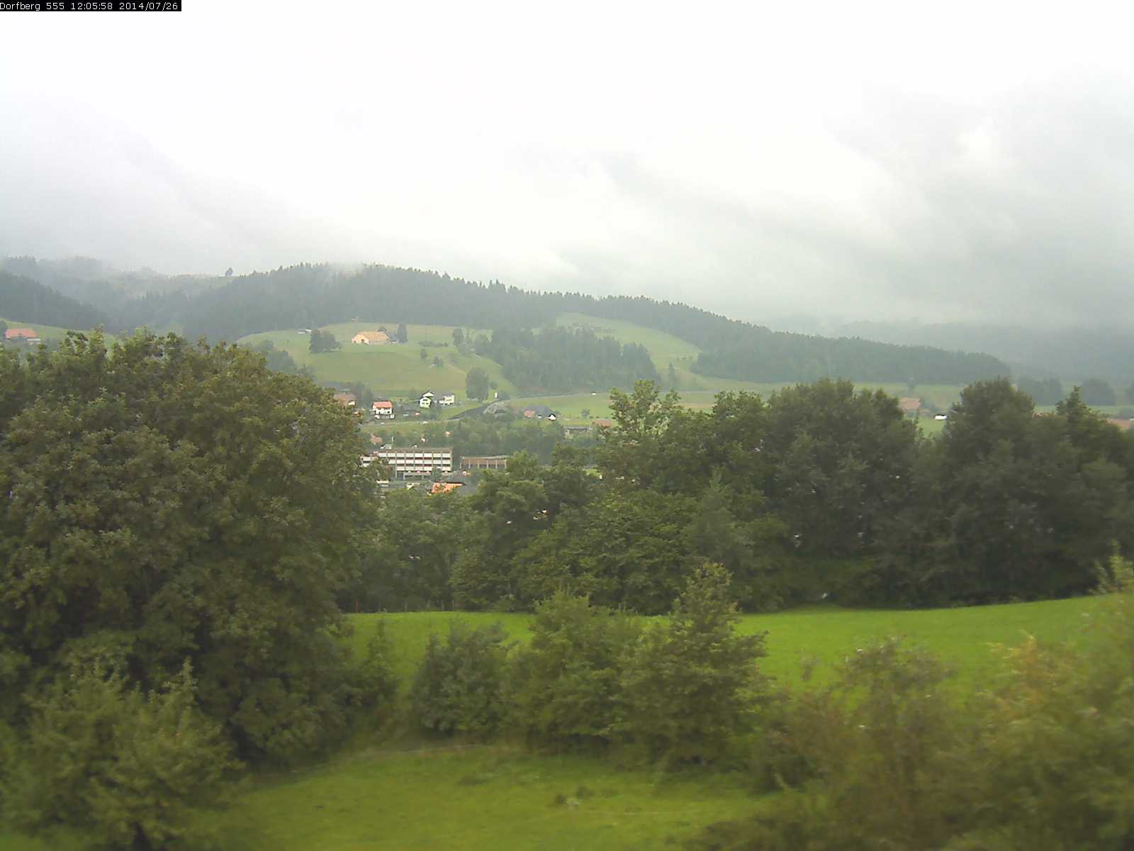 Webcam-Bild: Aussicht vom Dorfberg in Langnau 20140726-120600