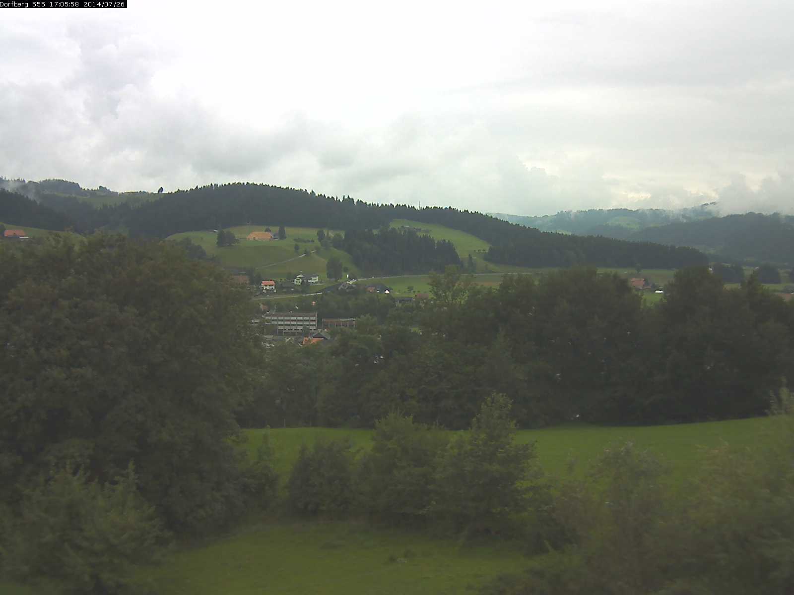 Webcam-Bild: Aussicht vom Dorfberg in Langnau 20140726-170600