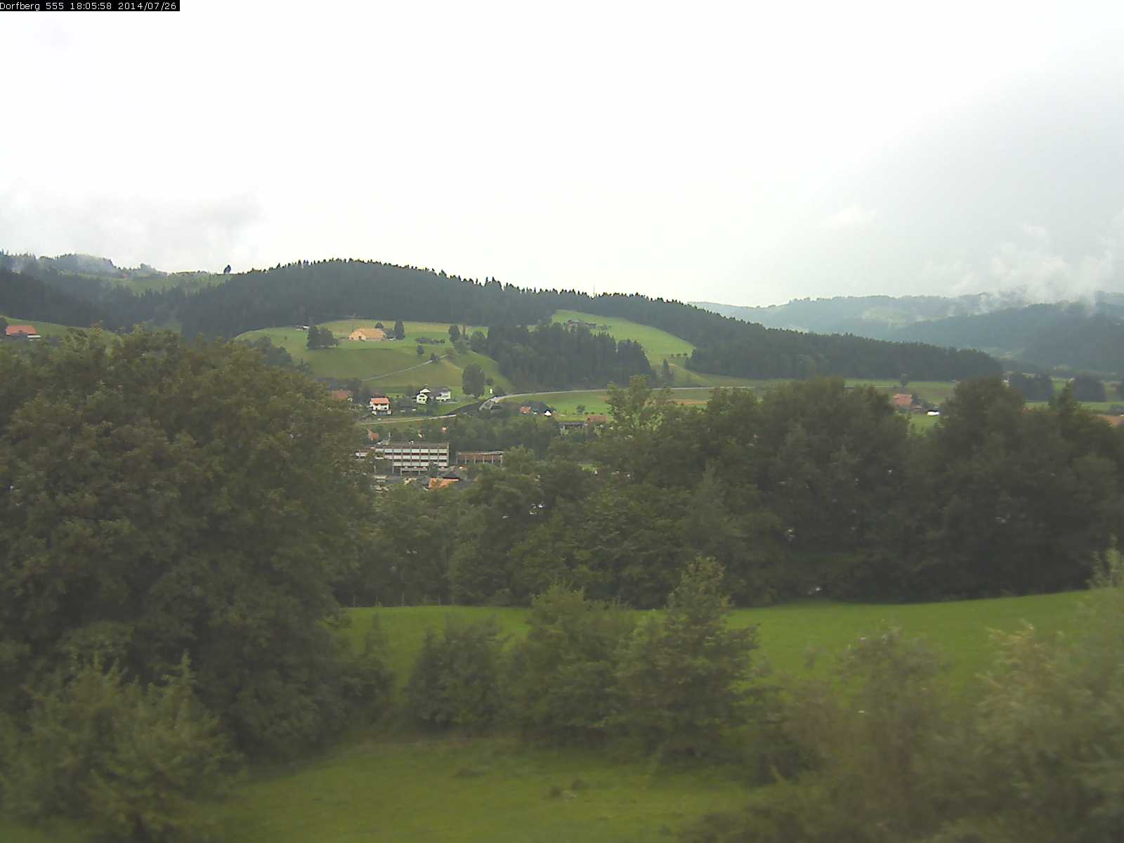 Webcam-Bild: Aussicht vom Dorfberg in Langnau 20140726-180600
