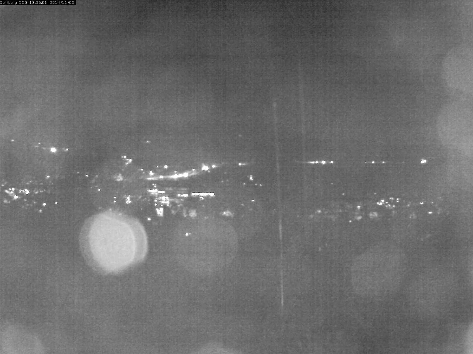 Webcam-Bild: Aussicht vom Dorfberg in Langnau 20141105-180601