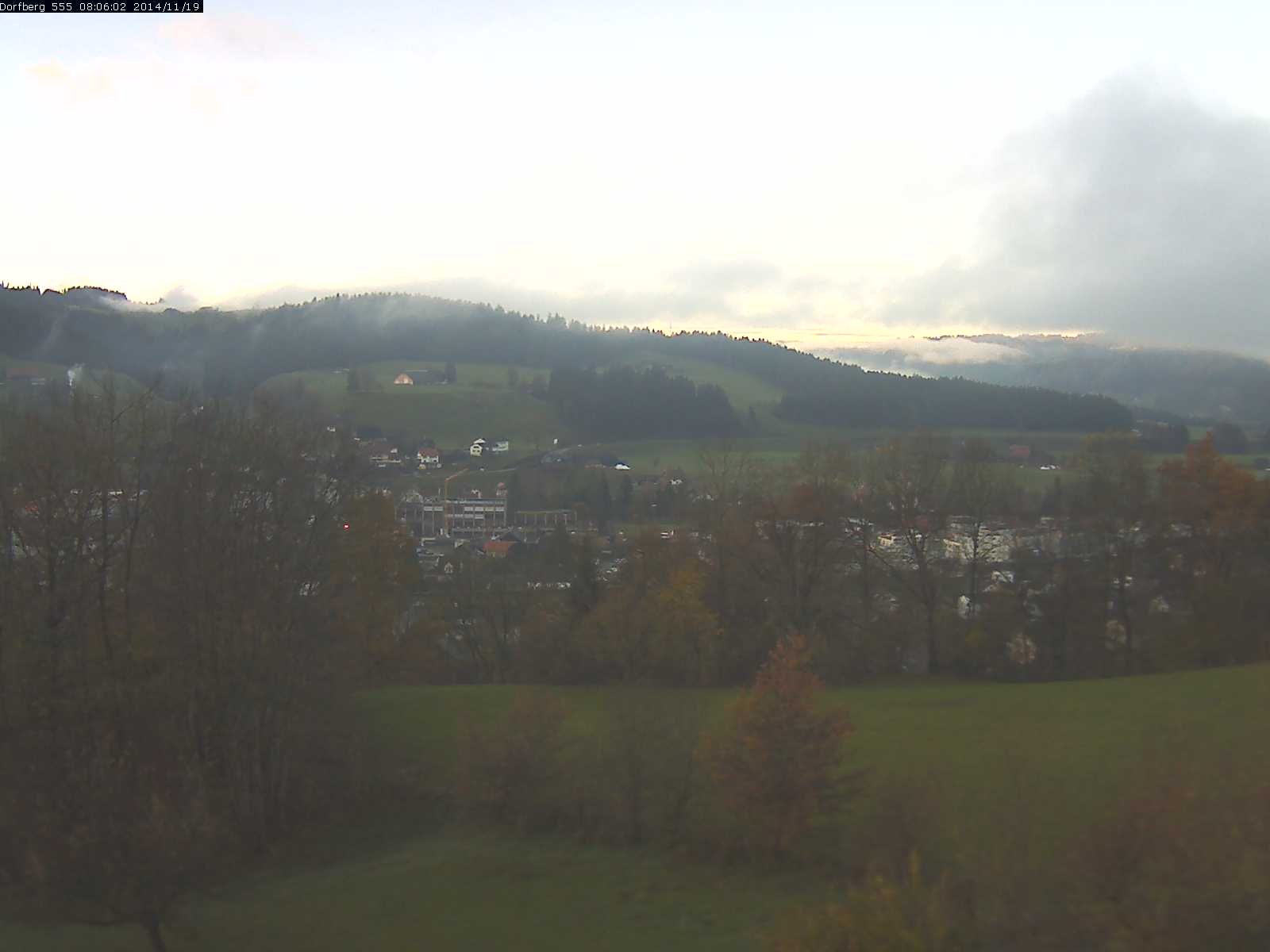 Webcam-Bild: Aussicht vom Dorfberg in Langnau 20141119-080601