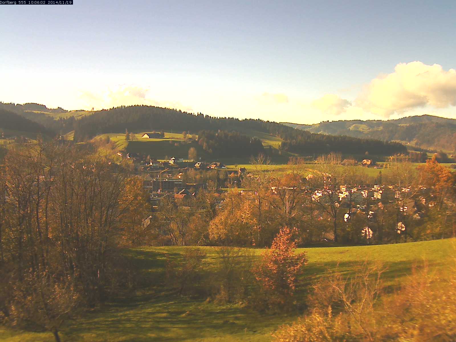 Webcam-Bild: Aussicht vom Dorfberg in Langnau 20141119-100601