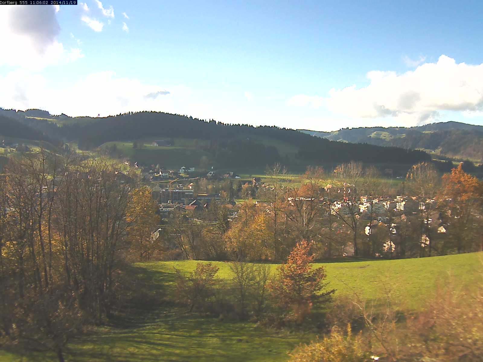 Webcam-Bild: Aussicht vom Dorfberg in Langnau 20141119-110601