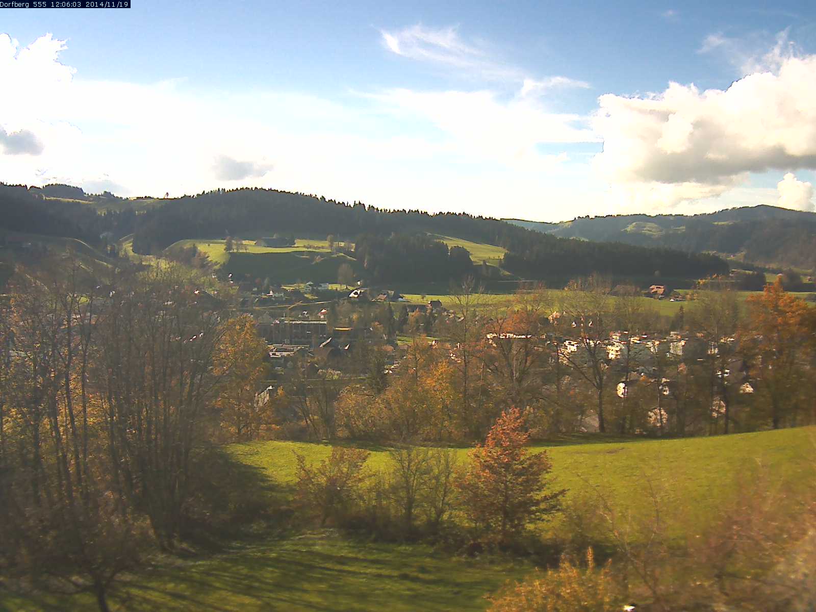Webcam-Bild: Aussicht vom Dorfberg in Langnau 20141119-120601