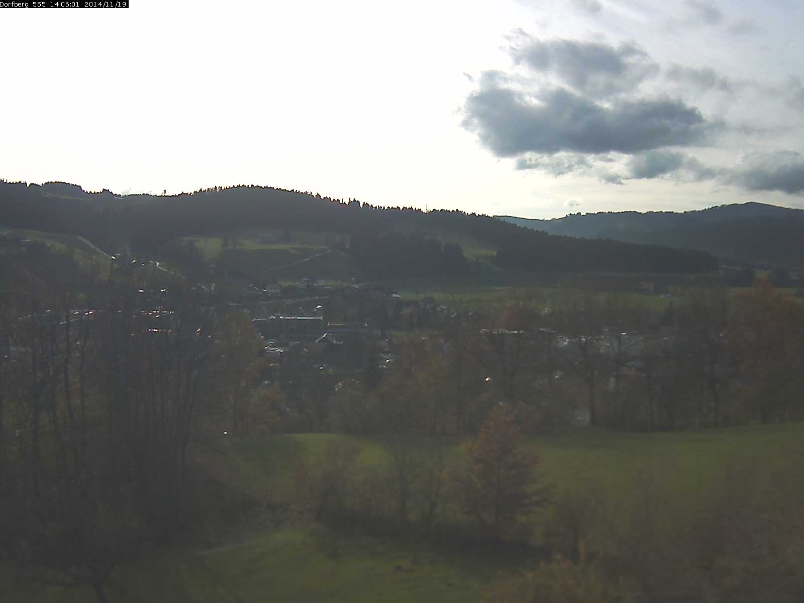 Webcam-Bild: Aussicht vom Dorfberg in Langnau 20141119-140601