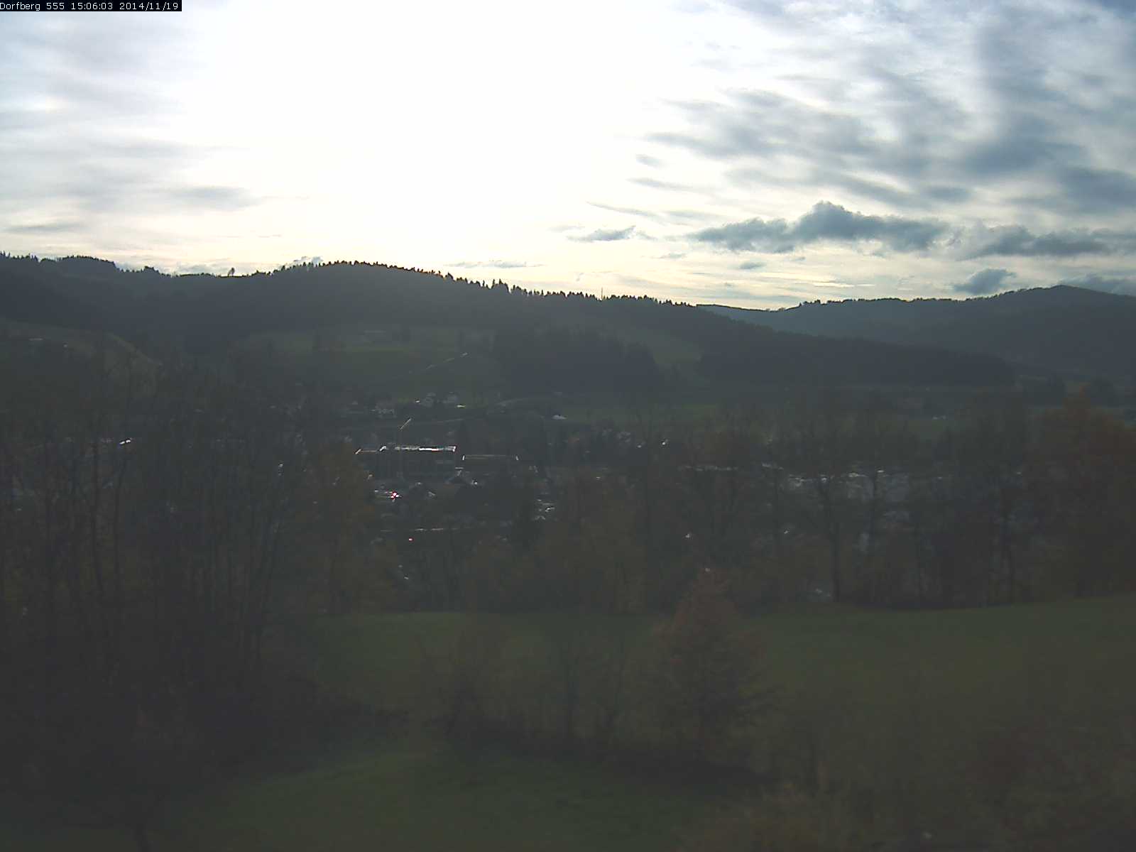 Webcam-Bild: Aussicht vom Dorfberg in Langnau 20141119-150601