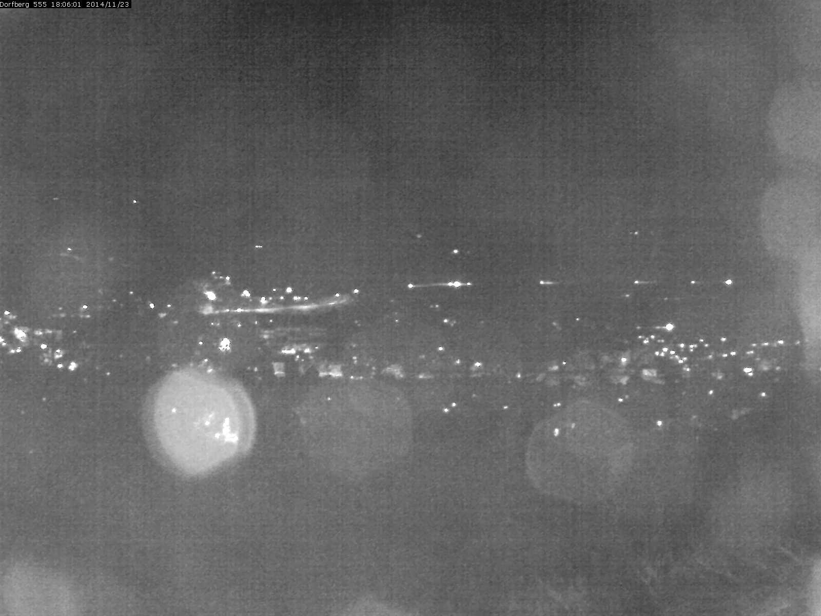 Webcam-Bild: Aussicht vom Dorfberg in Langnau 20141123-180601