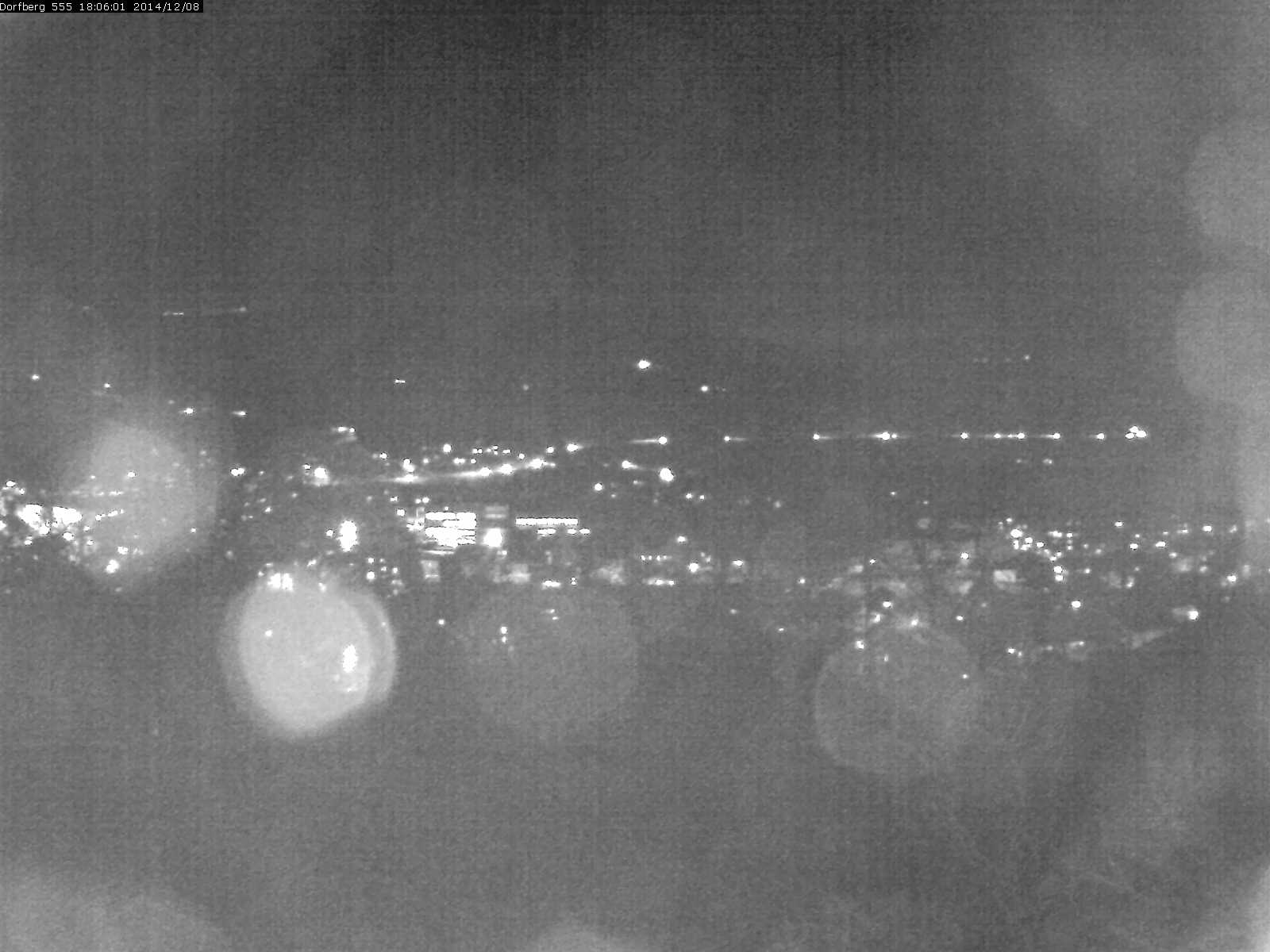 Webcam-Bild: Aussicht vom Dorfberg in Langnau 20141208-180601