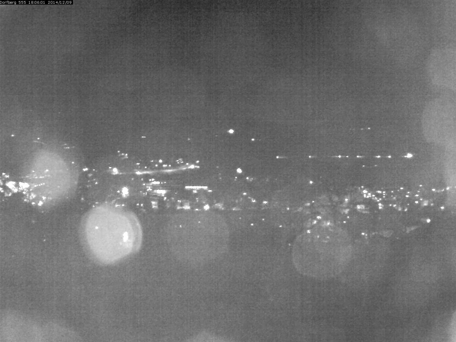 Webcam-Bild: Aussicht vom Dorfberg in Langnau 20141209-180601