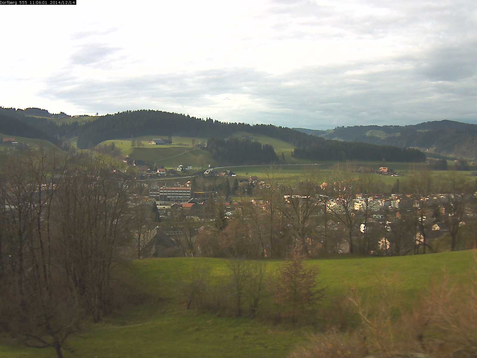 Webcam-Bild: Aussicht vom Dorfberg in Langnau 20141214-110601