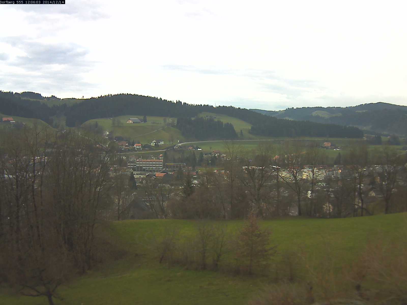 Webcam-Bild: Aussicht vom Dorfberg in Langnau 20141214-120601
