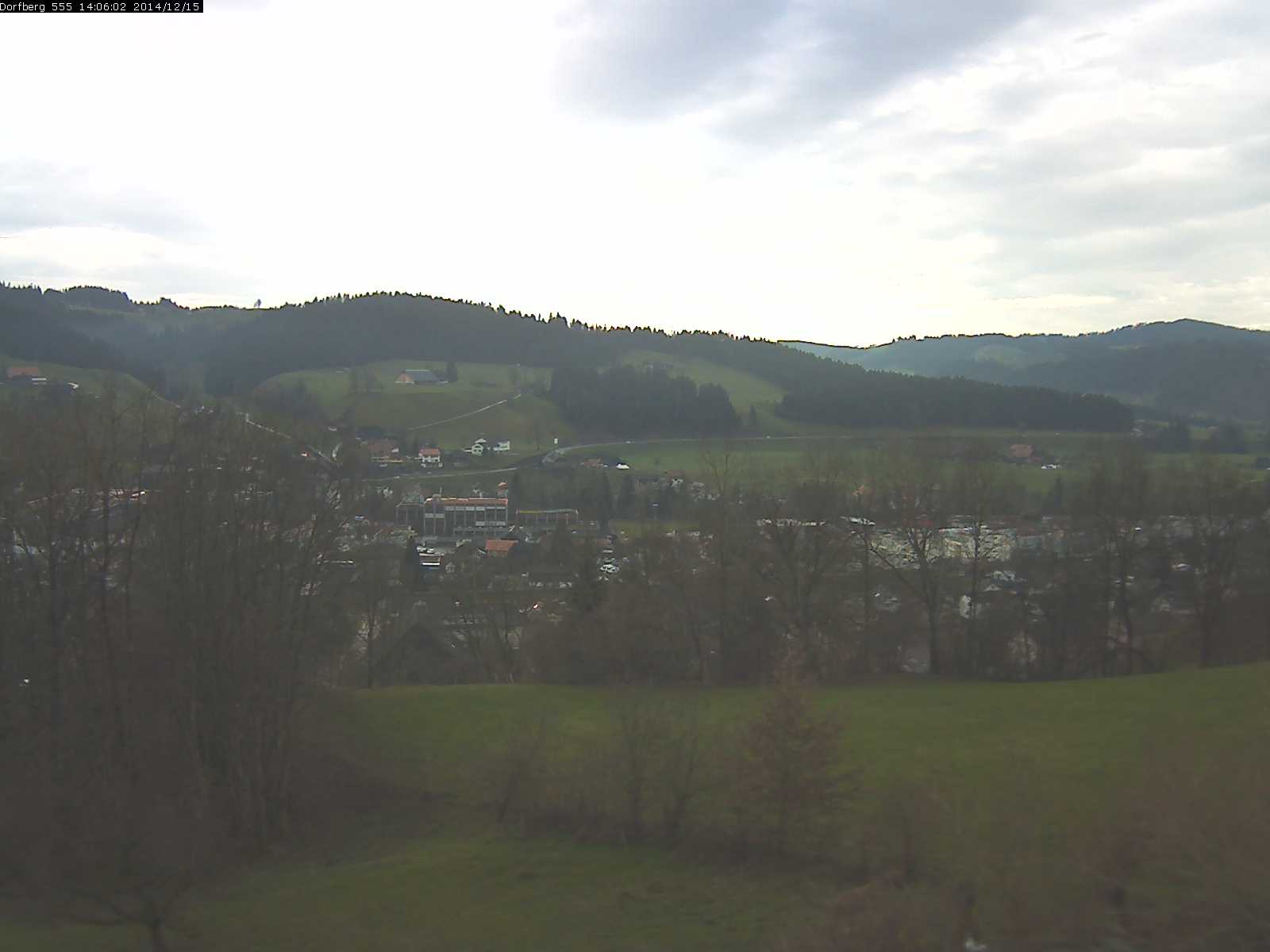 Webcam-Bild: Aussicht vom Dorfberg in Langnau 20141215-140601