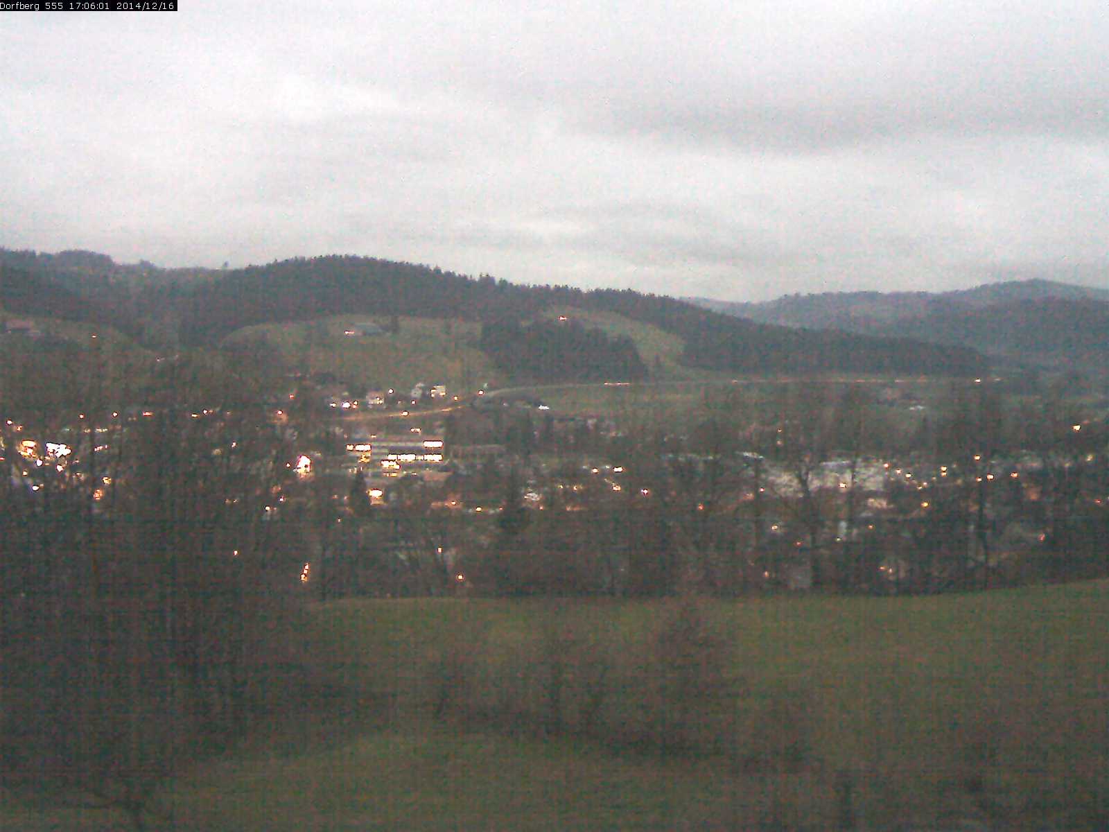 Webcam-Bild: Aussicht vom Dorfberg in Langnau 20141216-170601