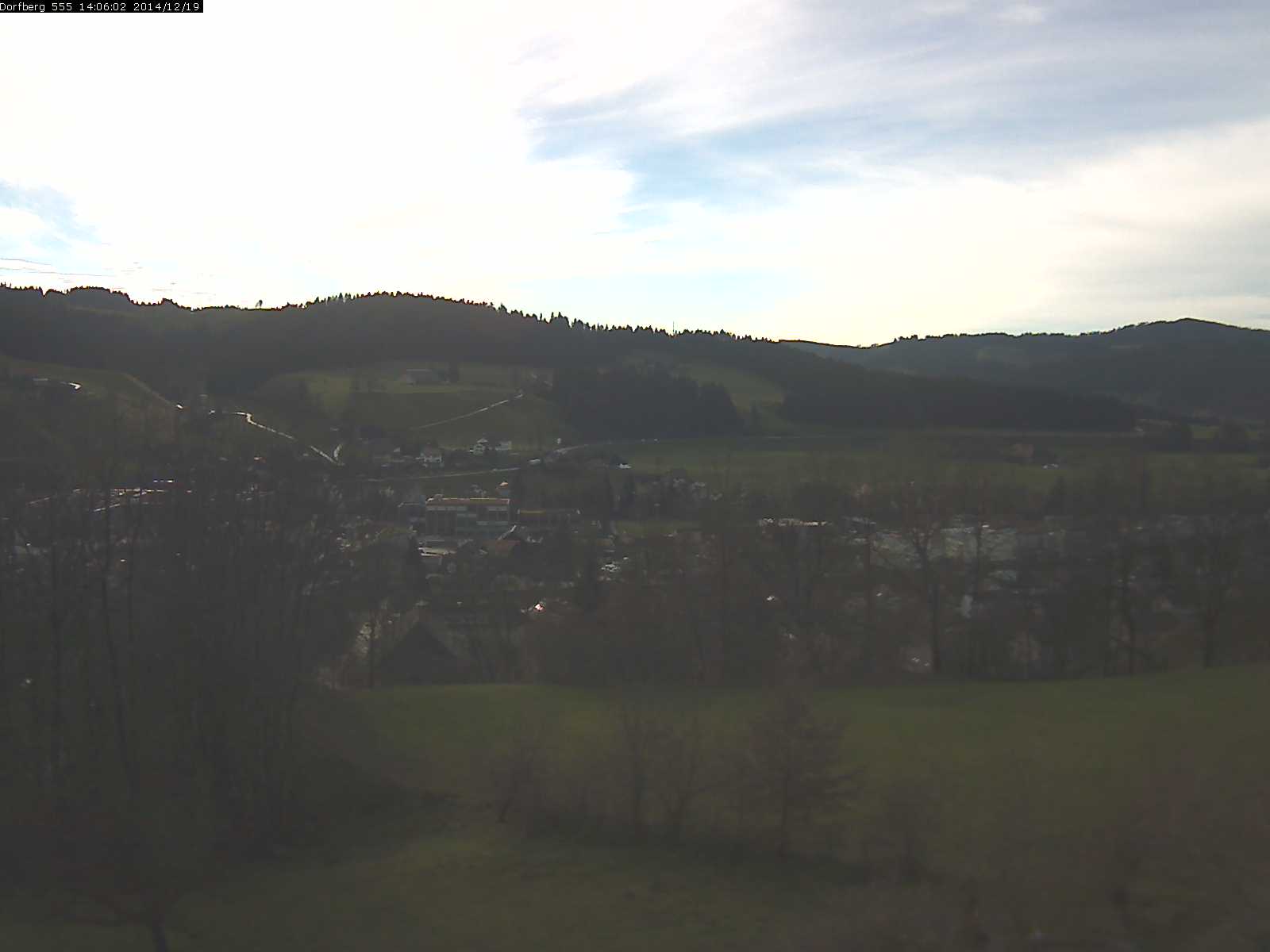 Webcam-Bild: Aussicht vom Dorfberg in Langnau 20141219-140601