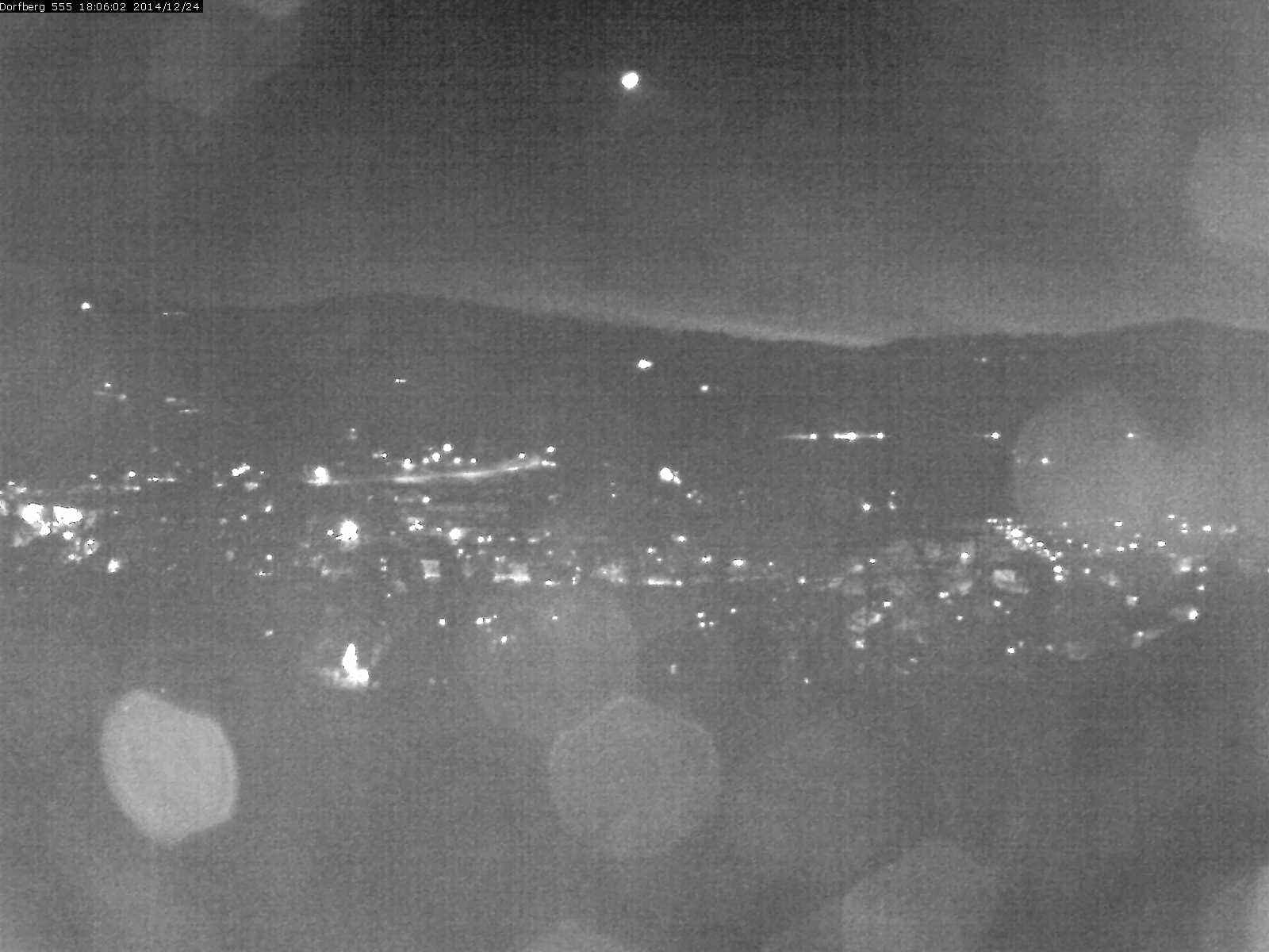 Webcam-Bild: Aussicht vom Dorfberg in Langnau 20141224-180601