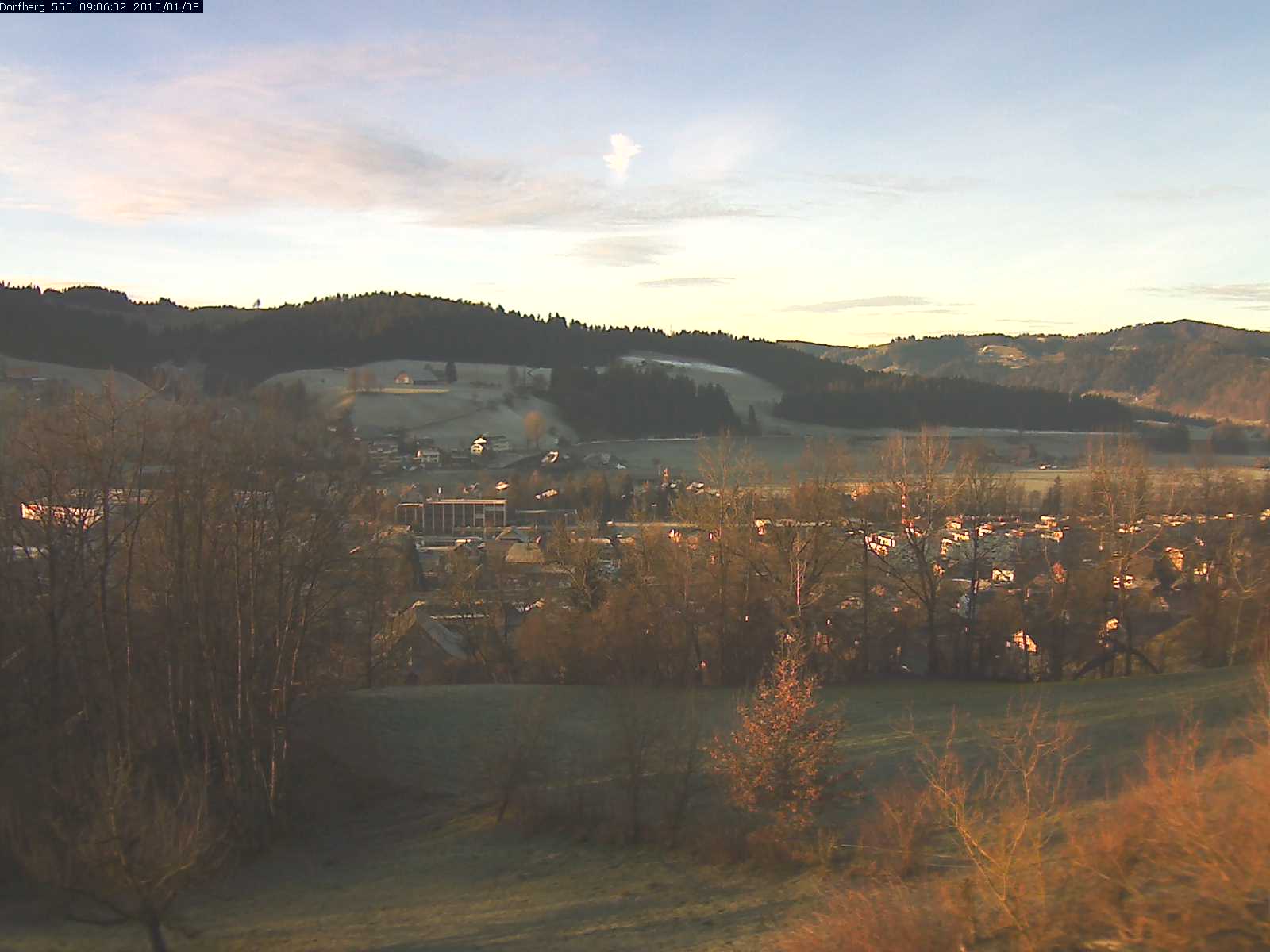 Webcam-Bild: Aussicht vom Dorfberg in Langnau 20150108-090601