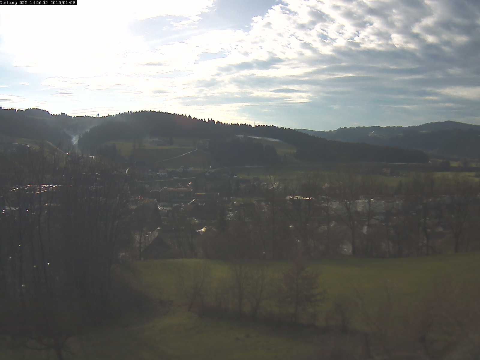 Webcam-Bild: Aussicht vom Dorfberg in Langnau 20150108-140601